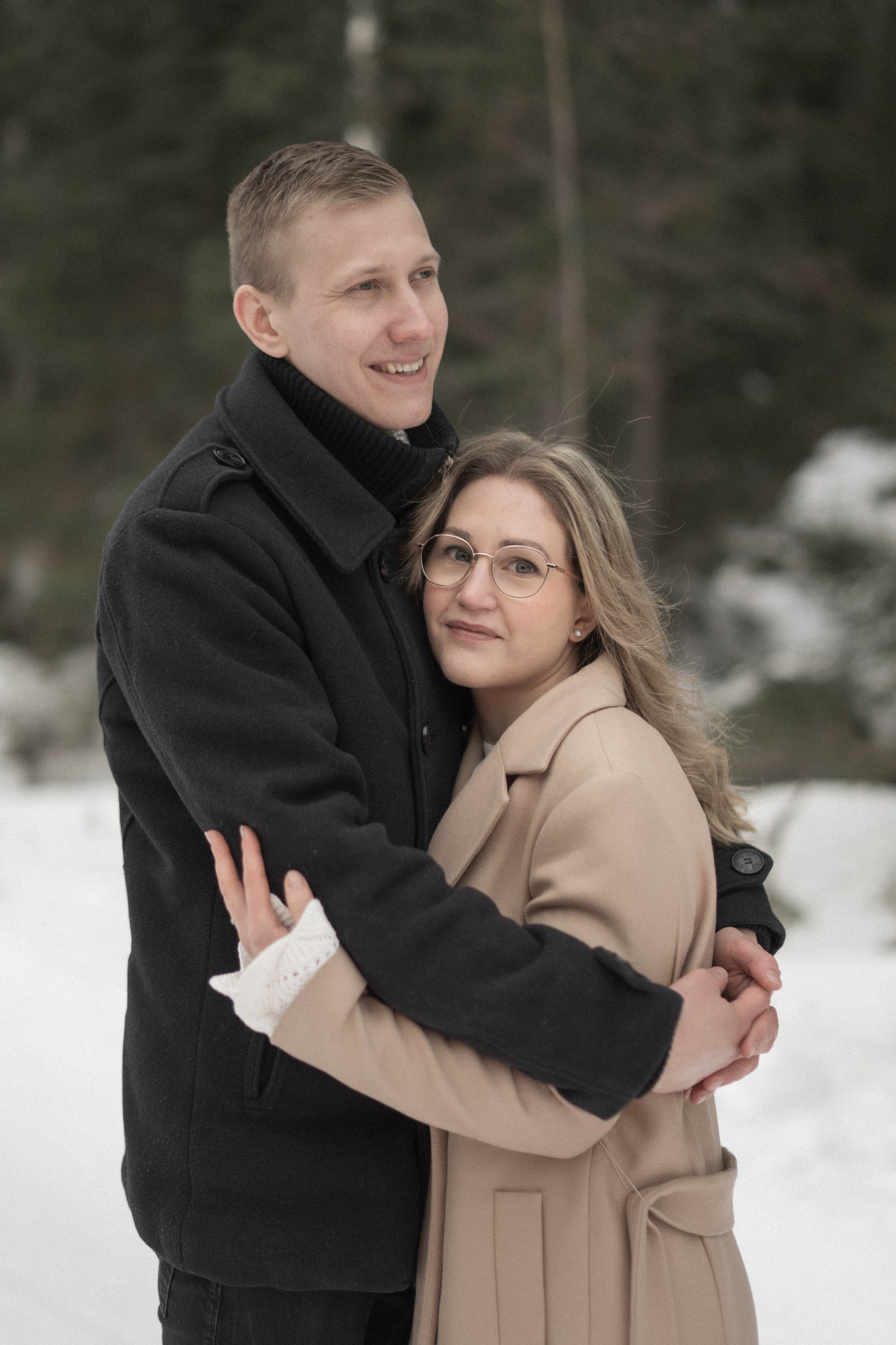 Tytti and Yusus. Lifestyle photographer Turku. I catch emotions in the frame