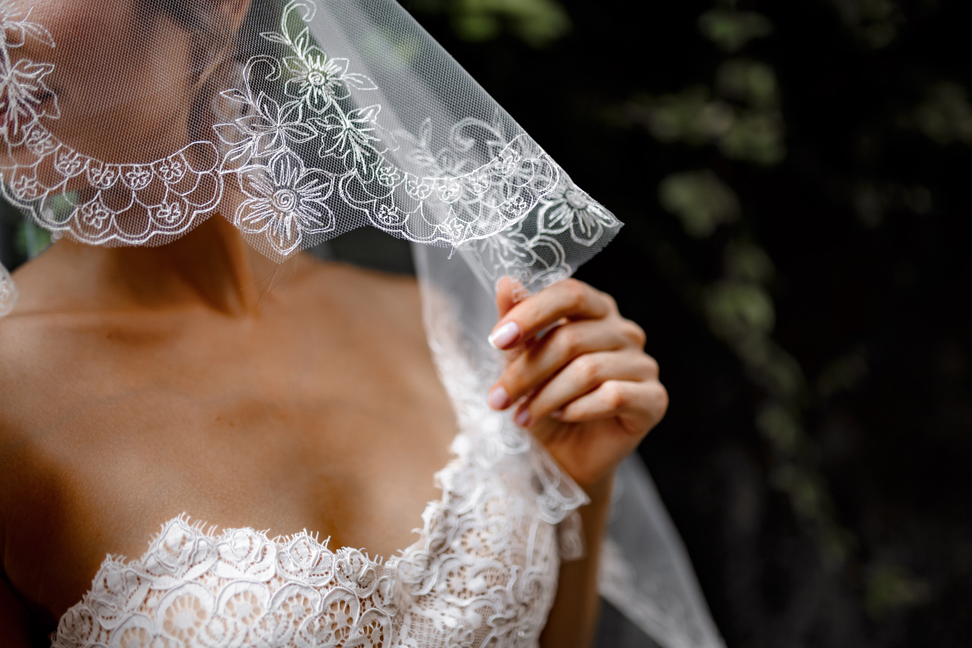 M&O elopement. Wedding and portrait photographer in Poland Vitali Frozen