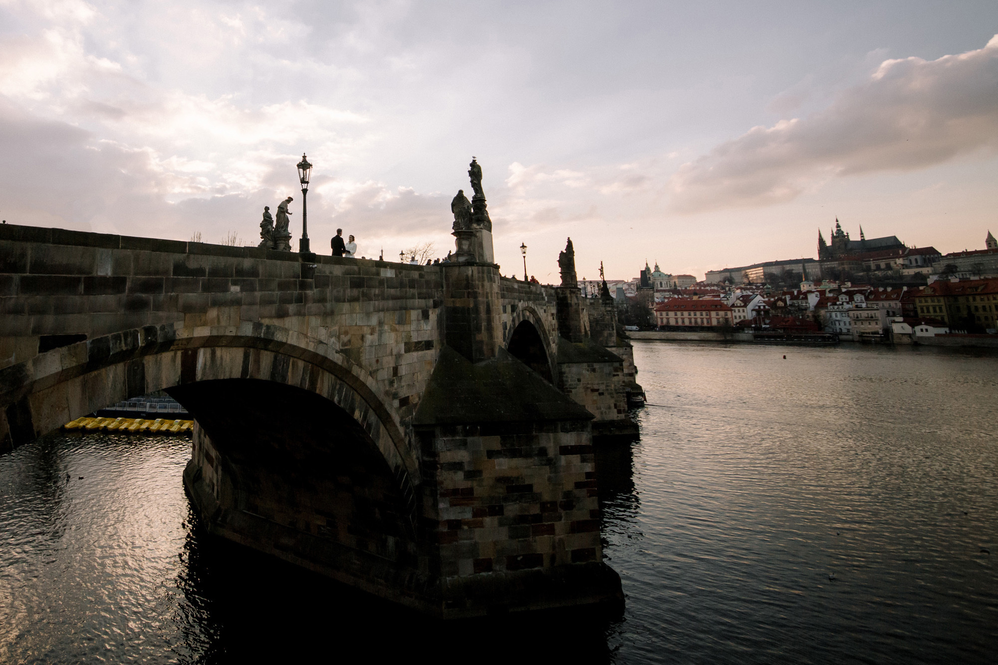 Wedding photos. Wedding and portrait photographer in Poland Vitali Frozen