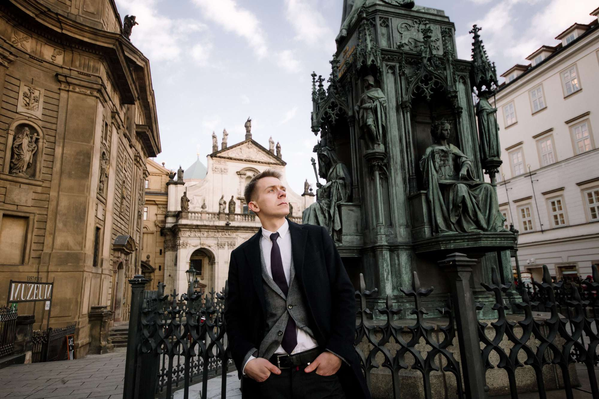 Wedding photos. Wedding and portrait photographer in Poland Vitali Frozen