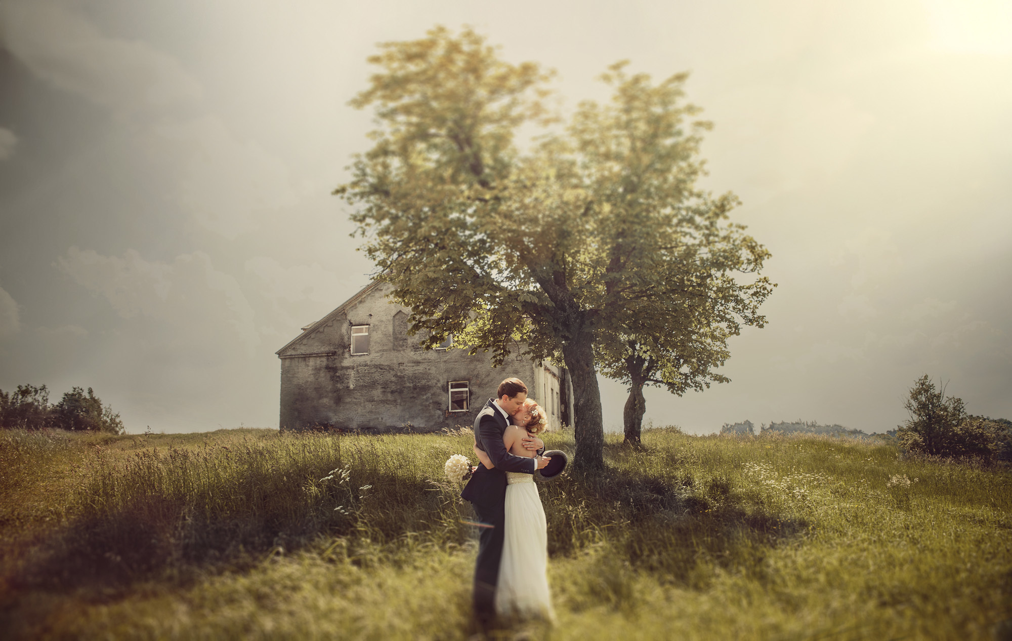 Wedding photos. Wedding and portrait photographer in Poland Vitali Frozen