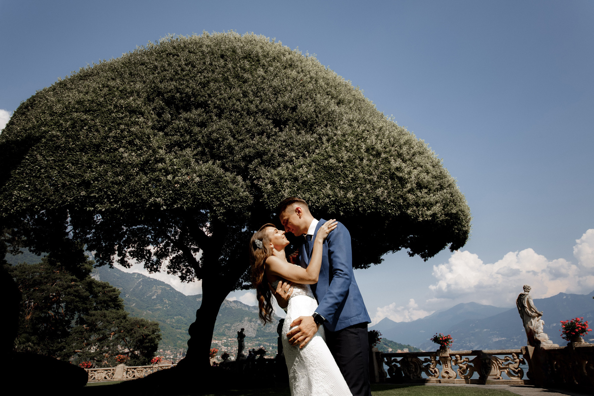 M&O elopement. Wedding and portrait photographer in Poland Vitali Frozen