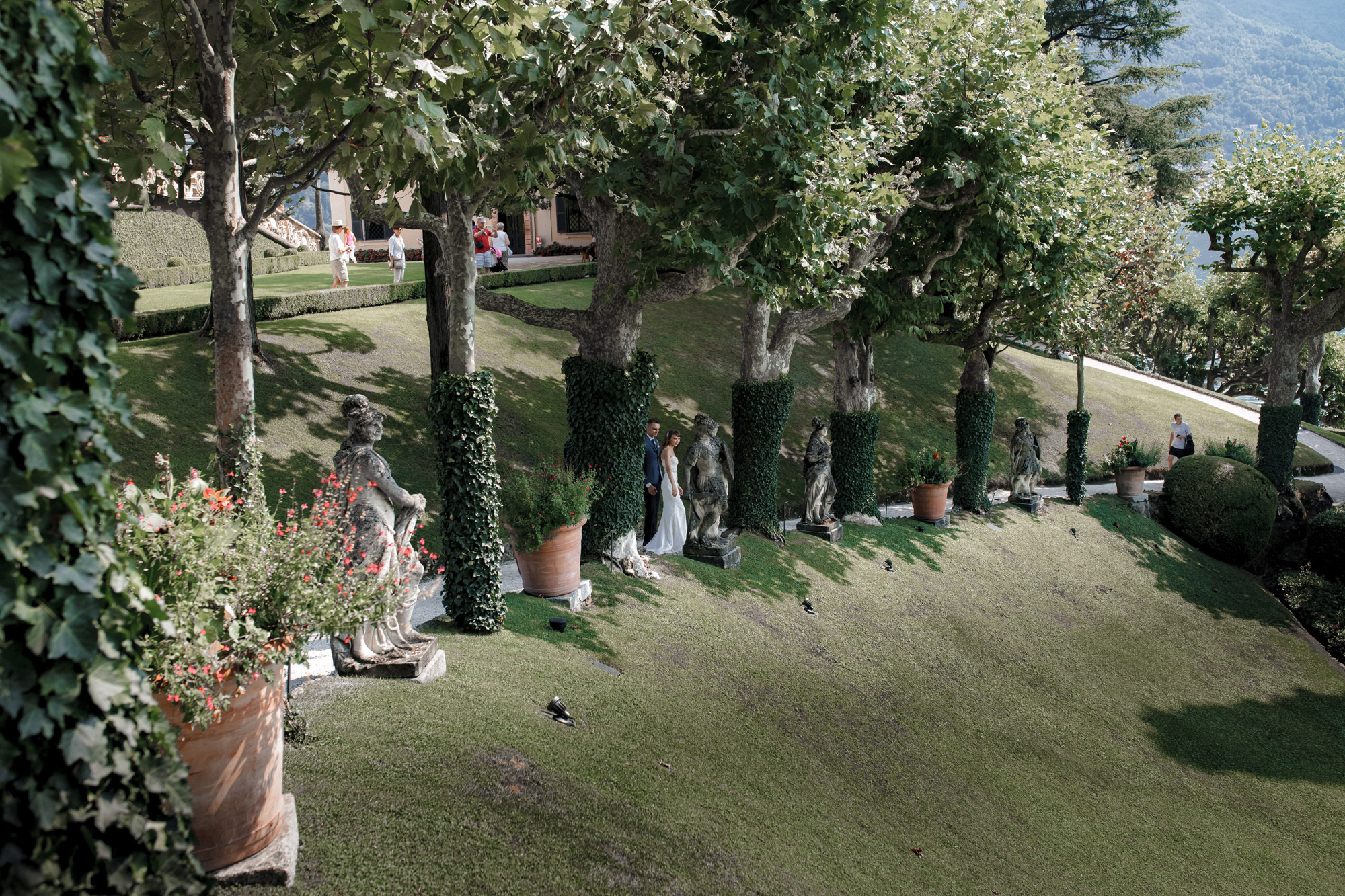 M&O elopement. Wedding and portrait photographer in Poland Vitali Frozen