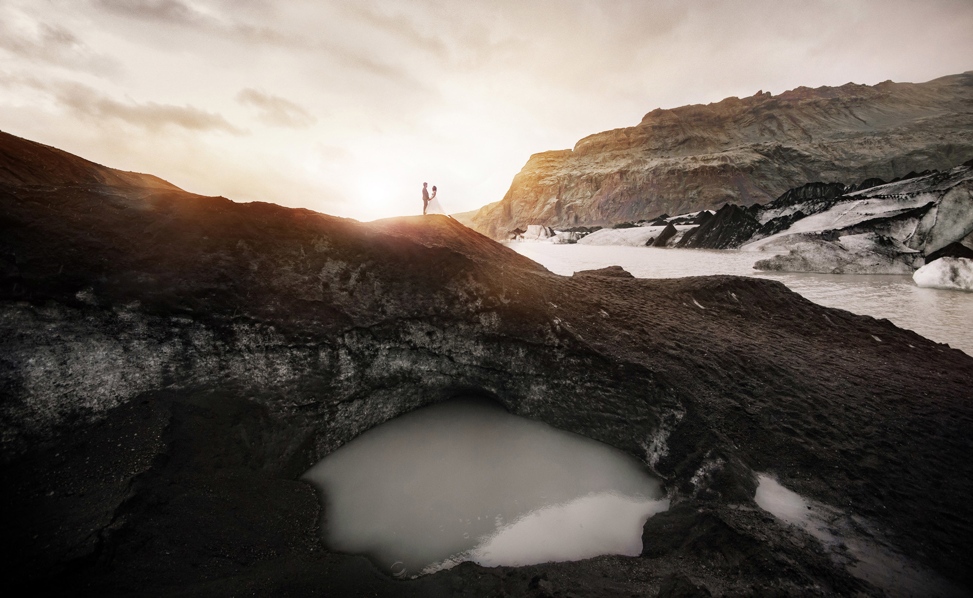Wedding walk on the glacier Eyjafjallajökull