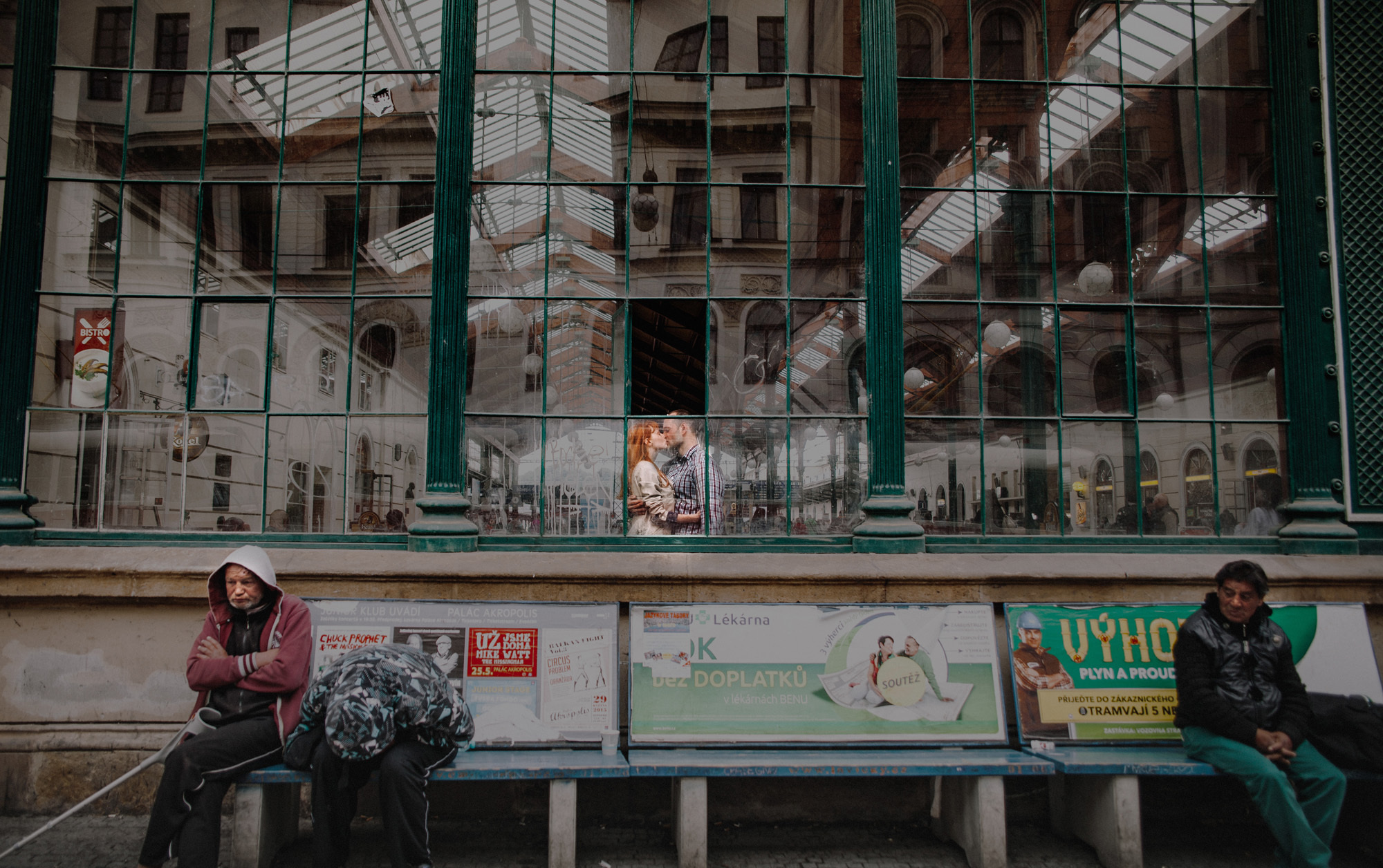 Love Story в Праге. Wedding and portrait photographer in Poland Vitali Frozen