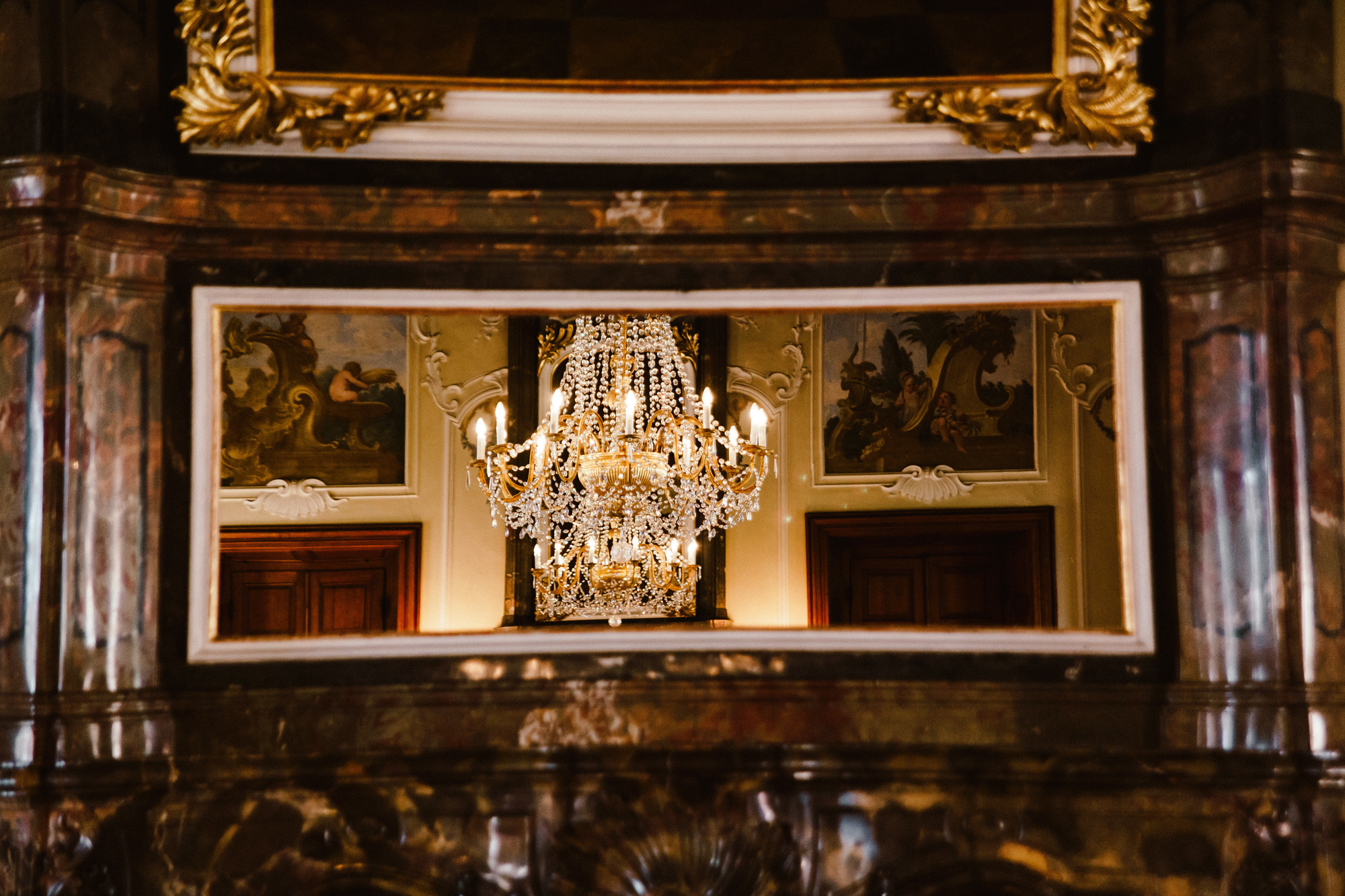 Romantic wedding in Prague. Wedding and portrait photographer in Poland Vitali Frozen