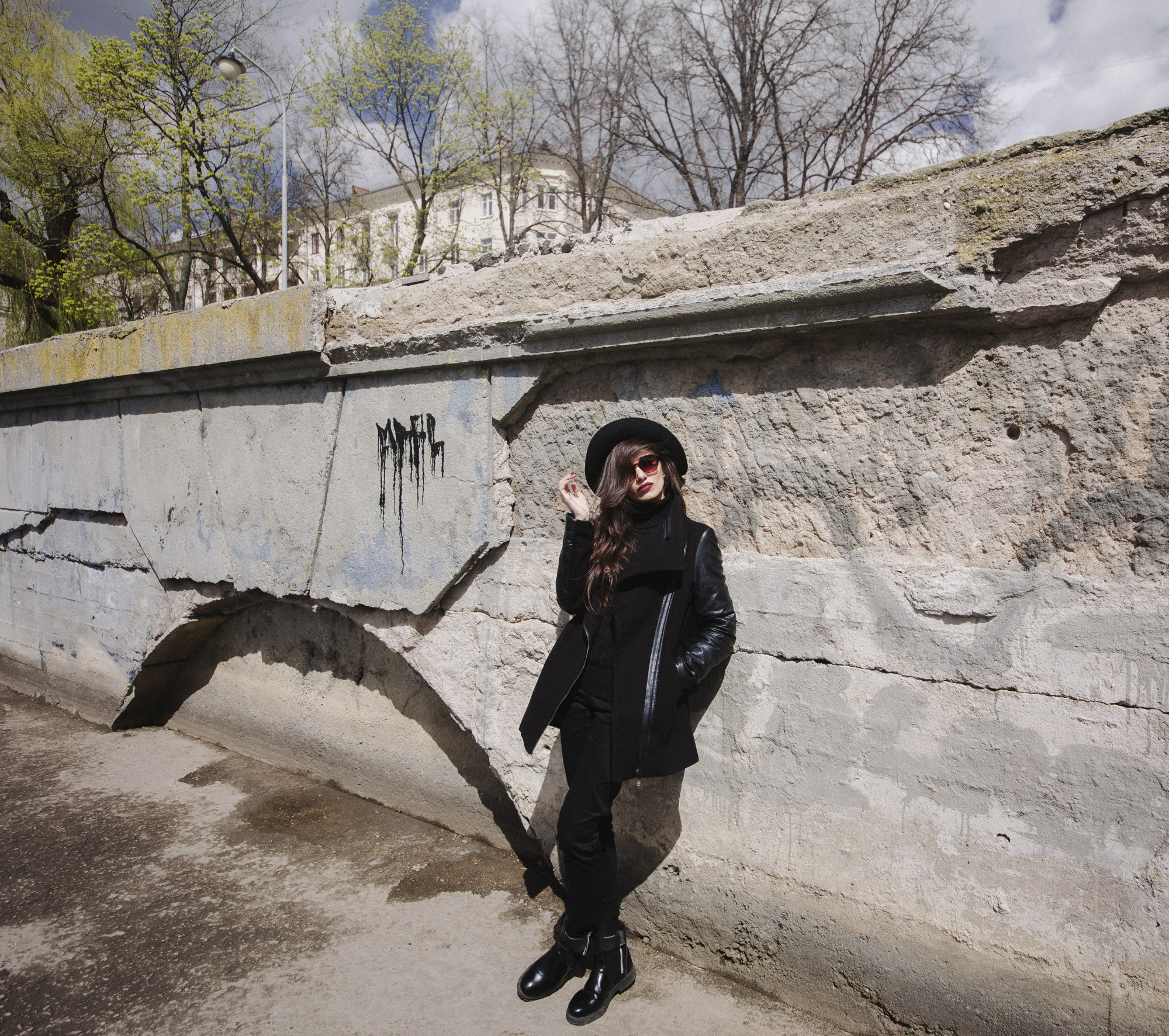 Portrait, fashion and art photography. Wedding and portrait photographer in Poland Vitali Frozen