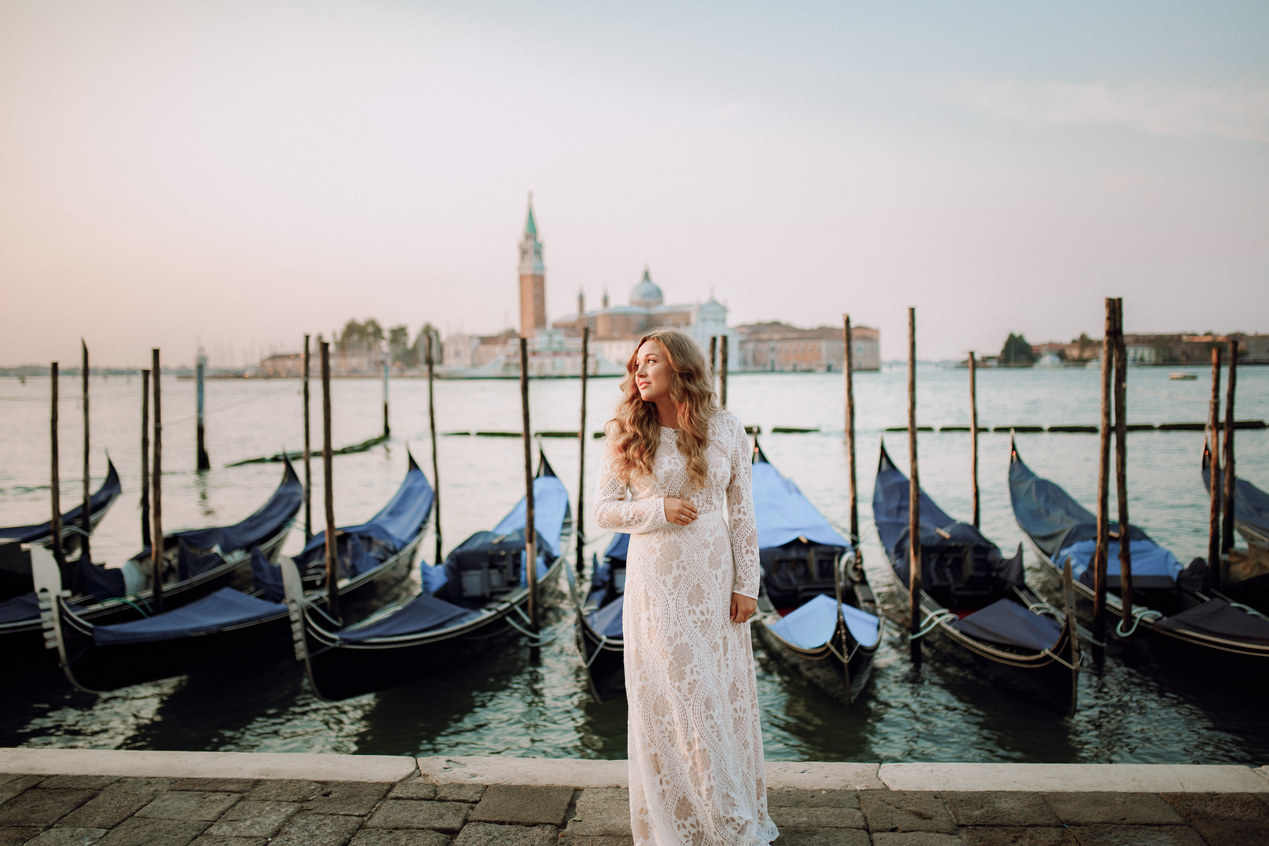 A&L elopement. Wedding and portrait photographer in Poland Vitali Frozen