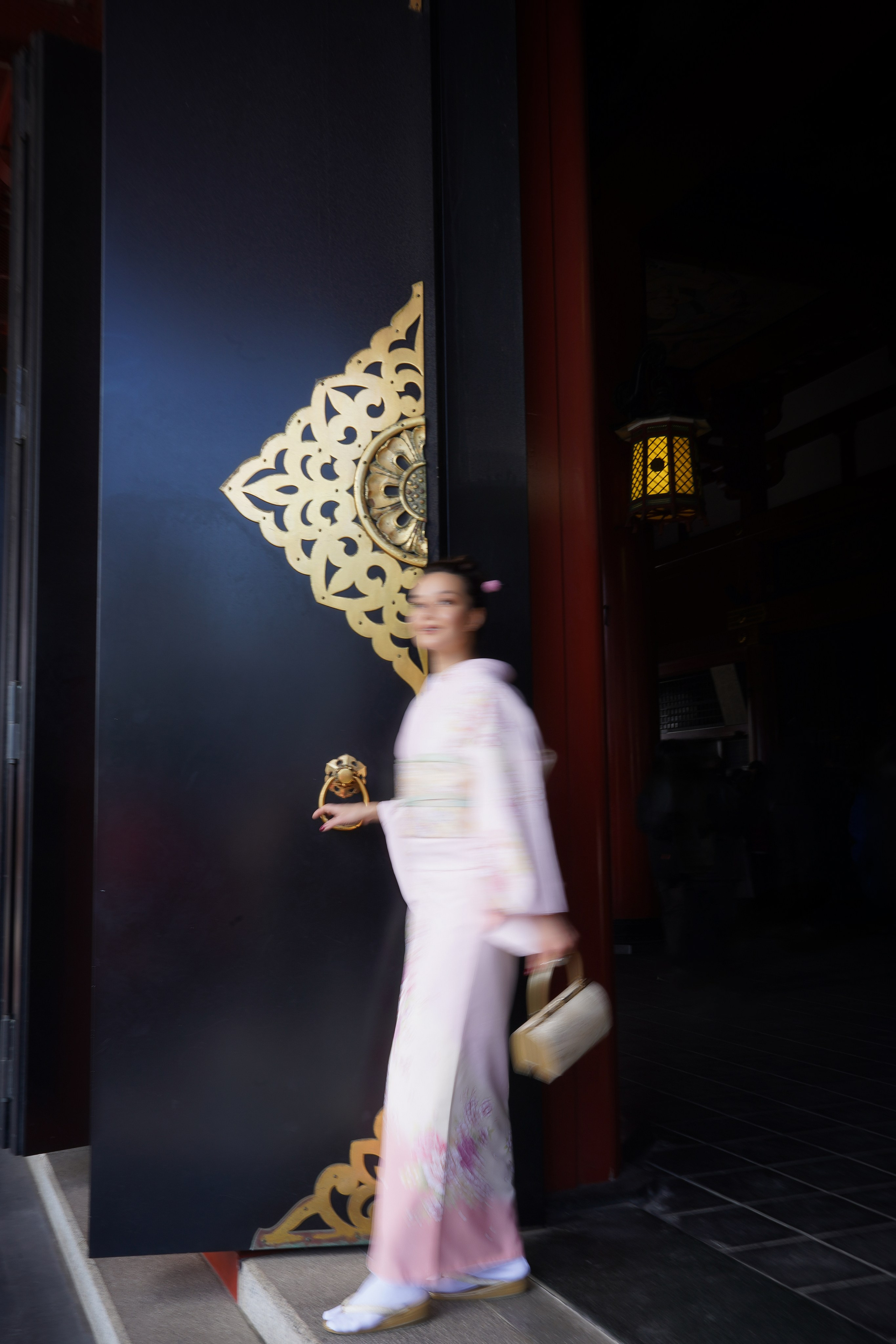 Khusnora. Фотограф в Токио Япония