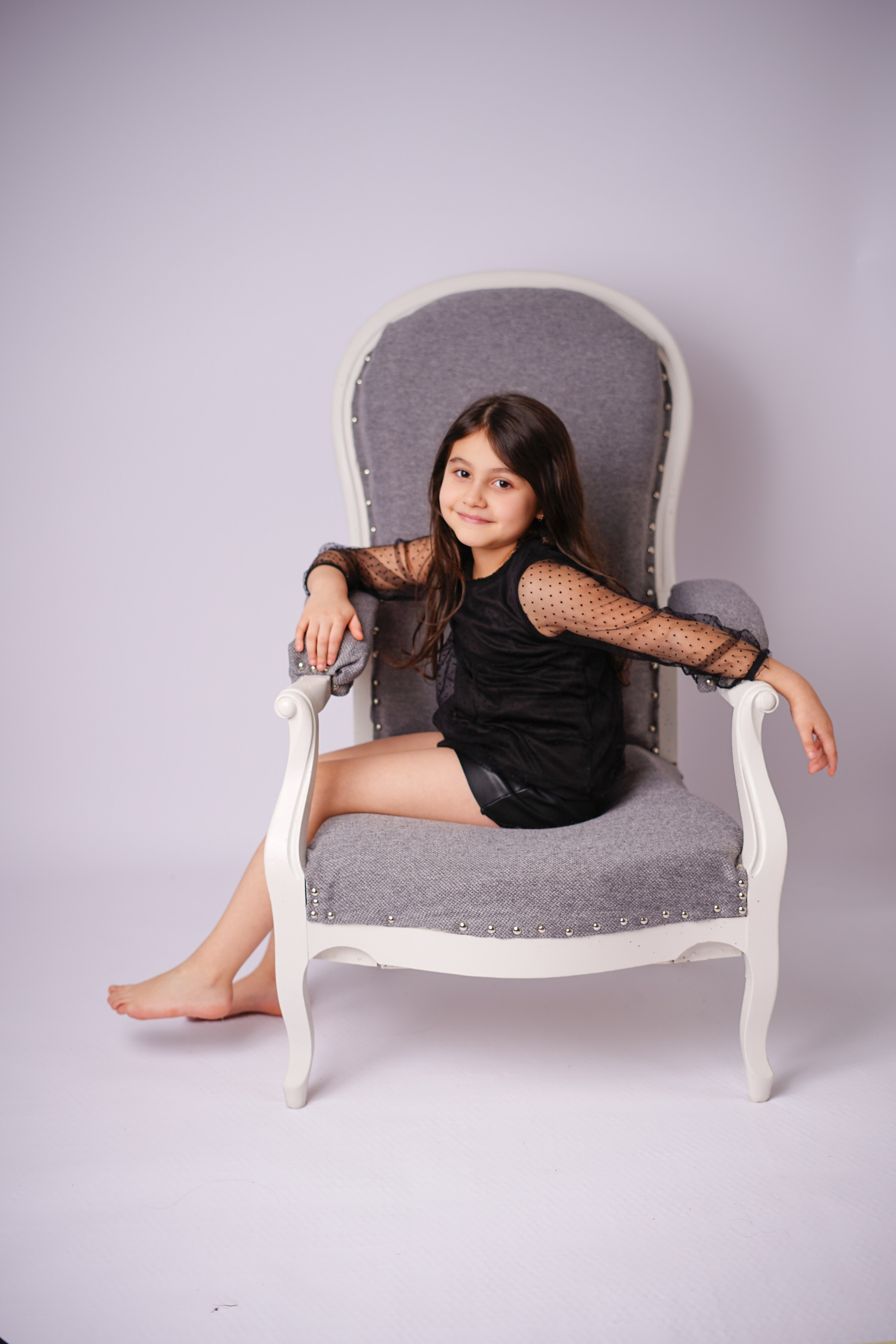 Noir et blanc. Petit trésor photos de famille, grossesse et nouveau-né à Roanne