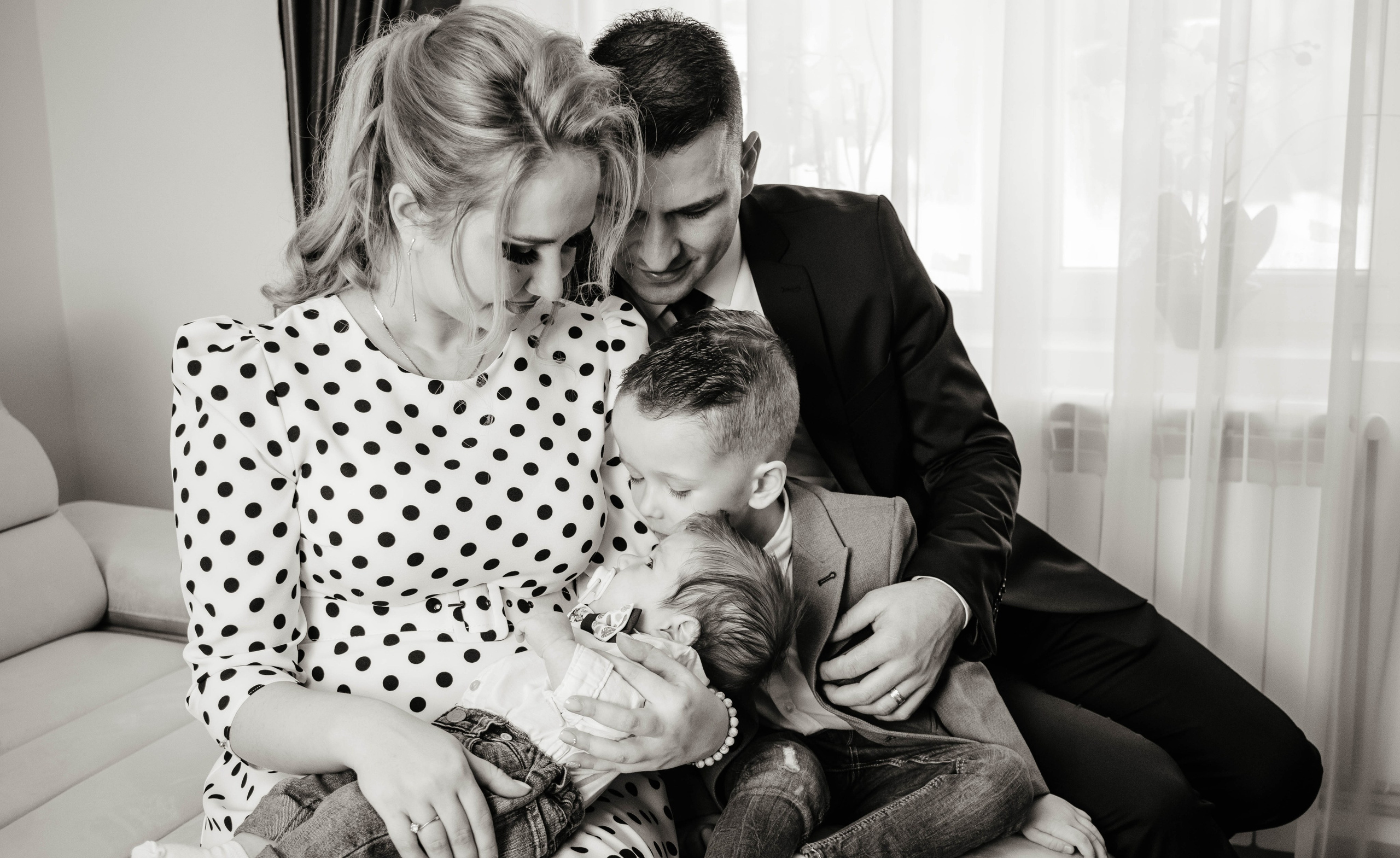 Damian. Fotograf si videograf — evenimente si studio