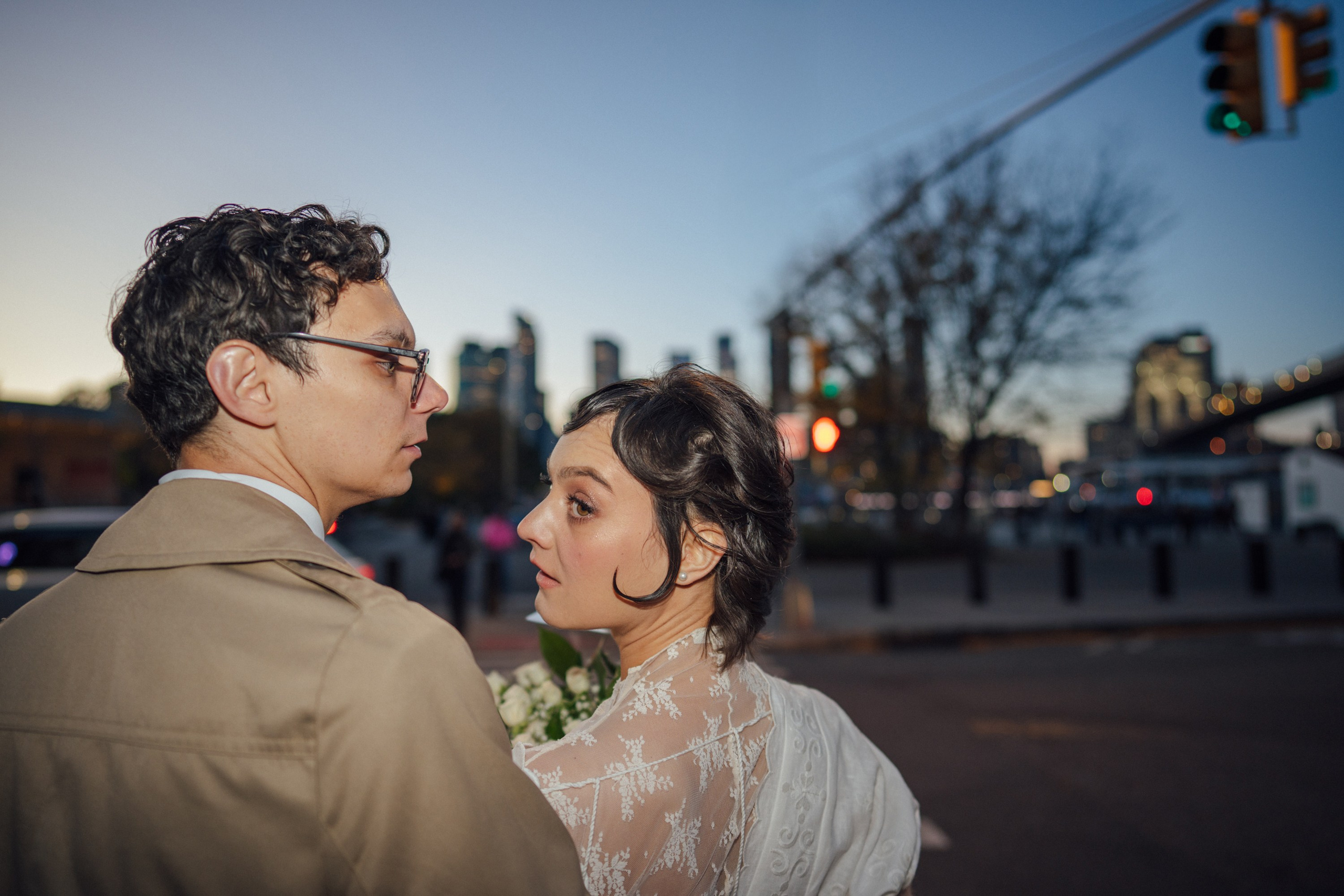Wedding photo shoot in Dumbo, Brooklyn. Portrait and wedding photographer in New York