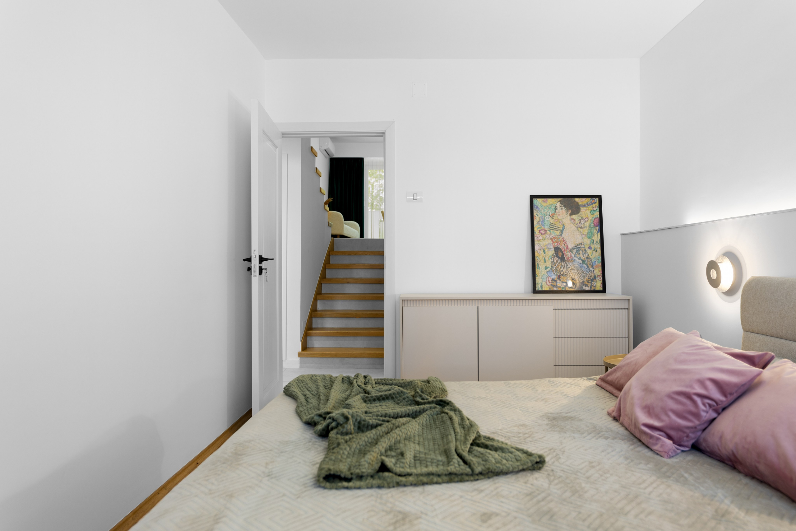INTERIOR - REALESTATE. Samuel Ciobanu