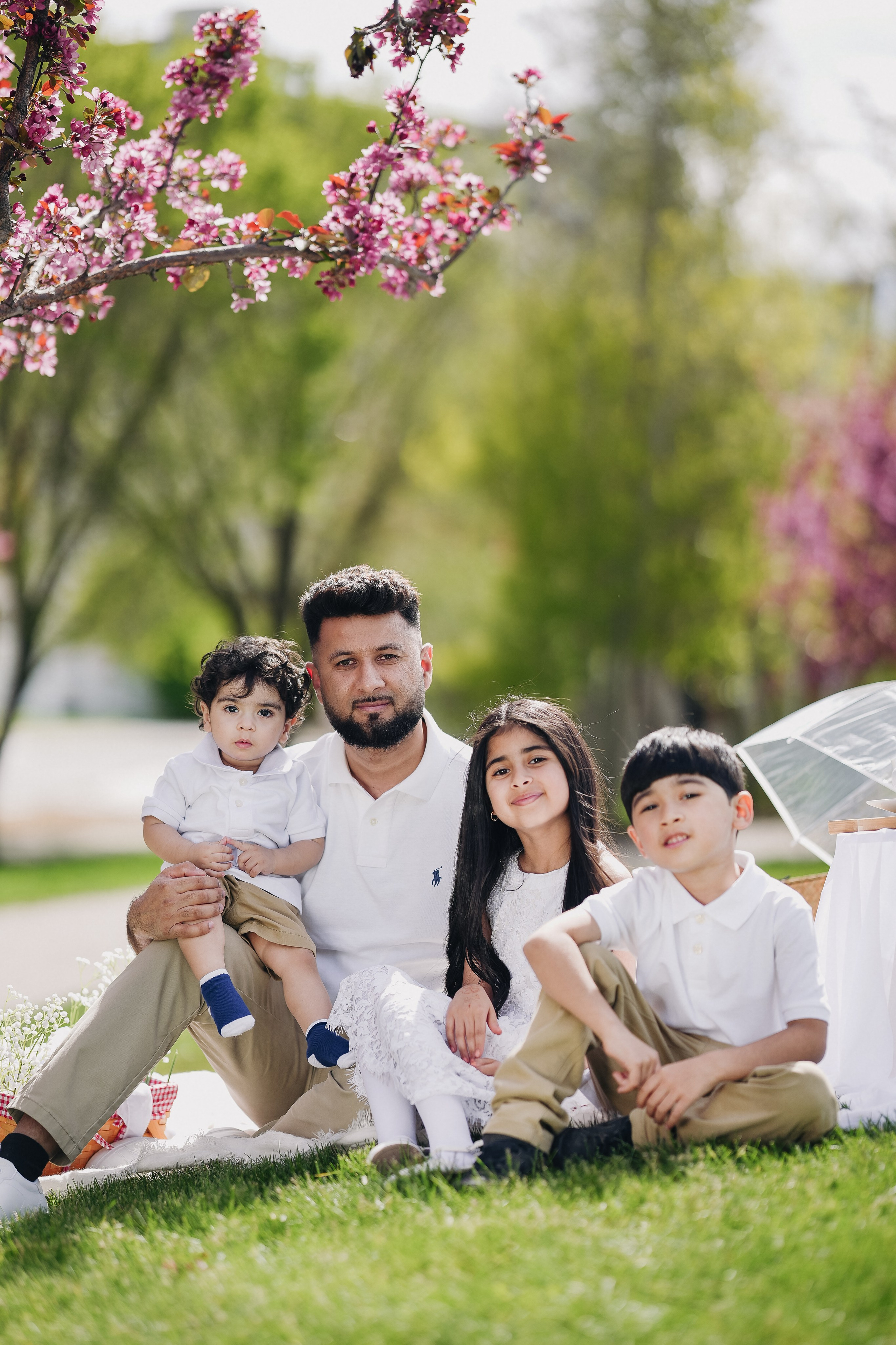 Spring Photo Day. Pashynska Photography | Calgary Wedding & Family Photographer