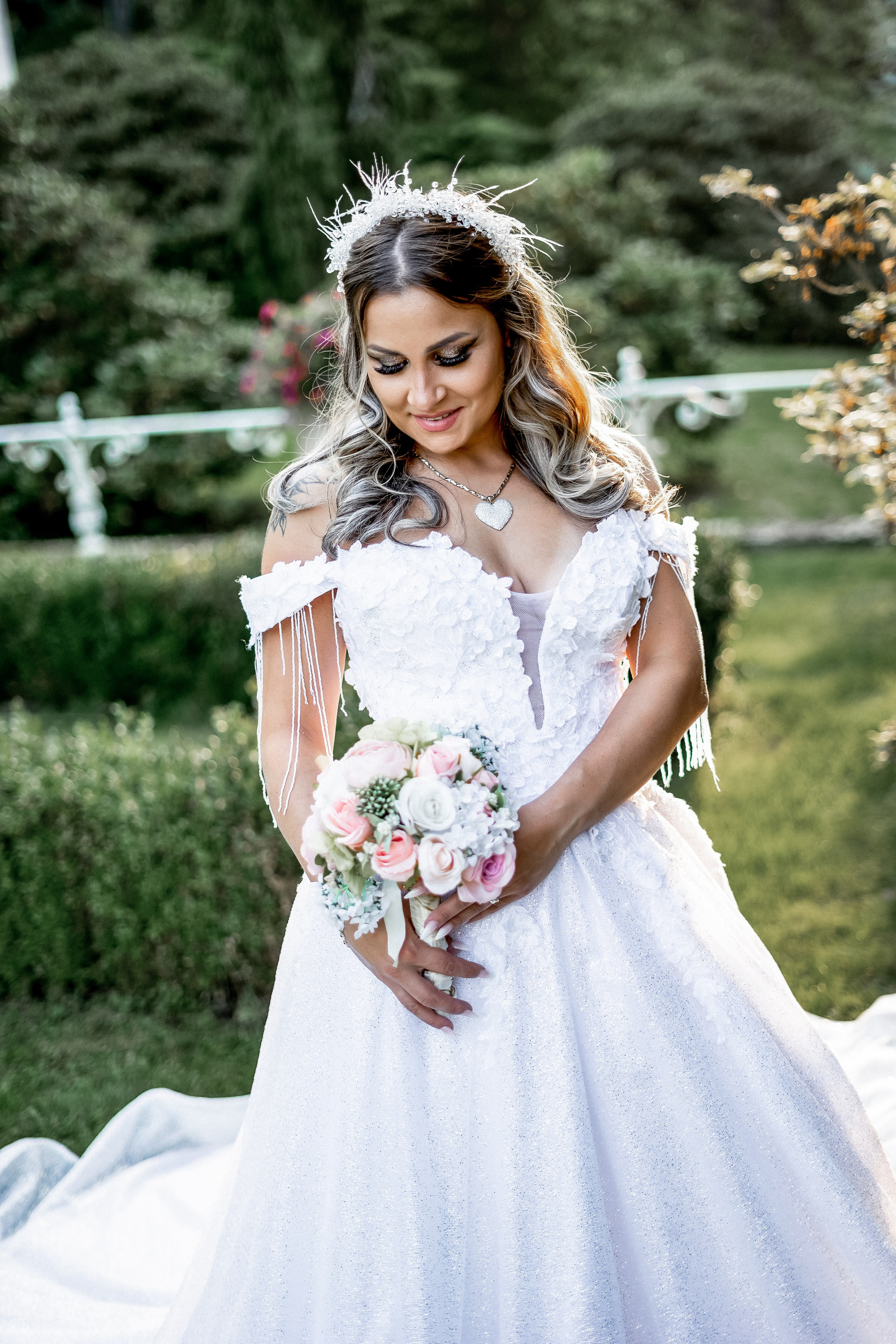 Pavel & Yveta. Svatební fotograf a kameraman v Česku a po celé Evropě — Teplice, Ústí nad Labem, Praha, Drážďany