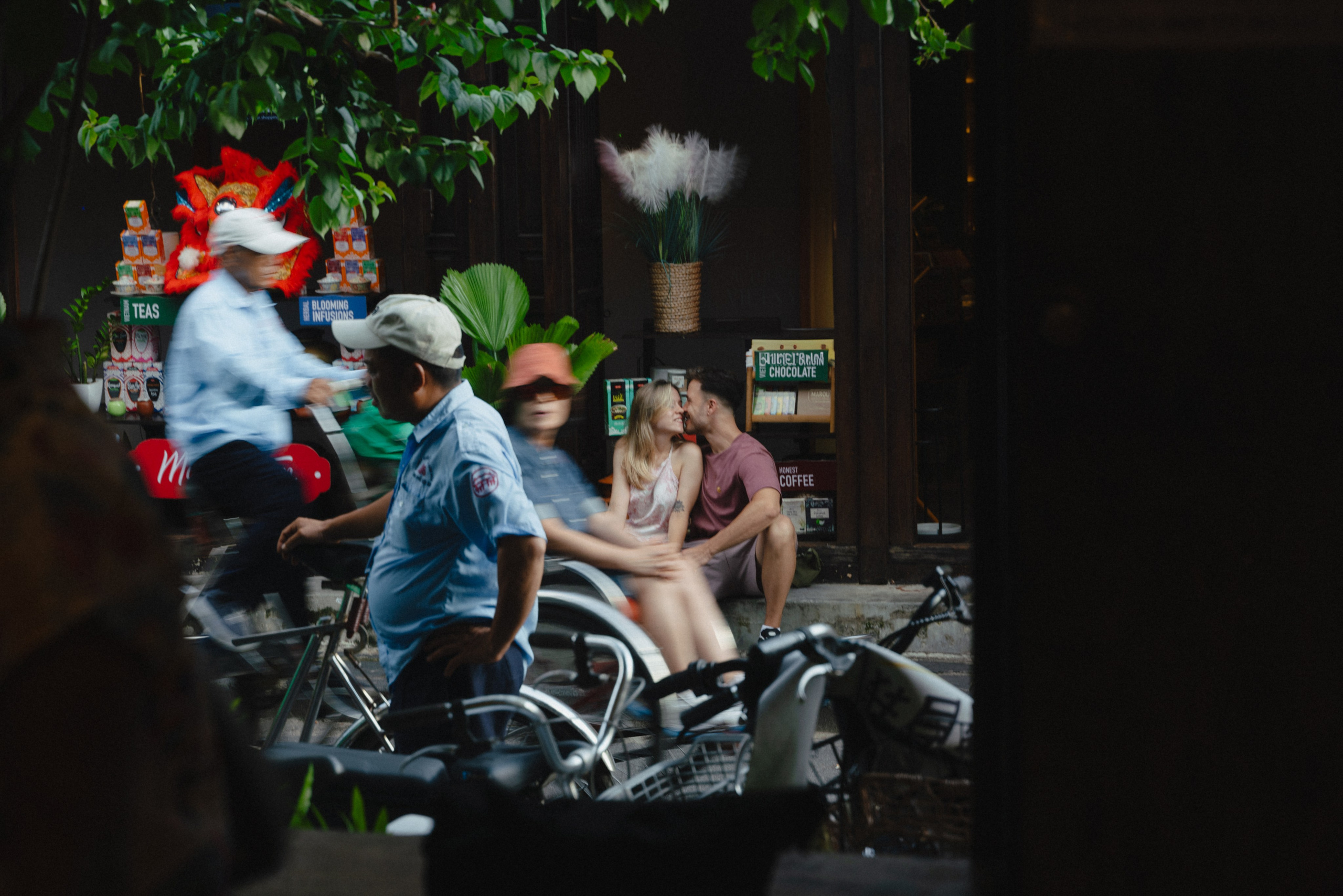 Lovestory couple photoshoot in Hoian and Danang. Фотограф в Дананге, Вьетнам. Эстетика и лайфстайл