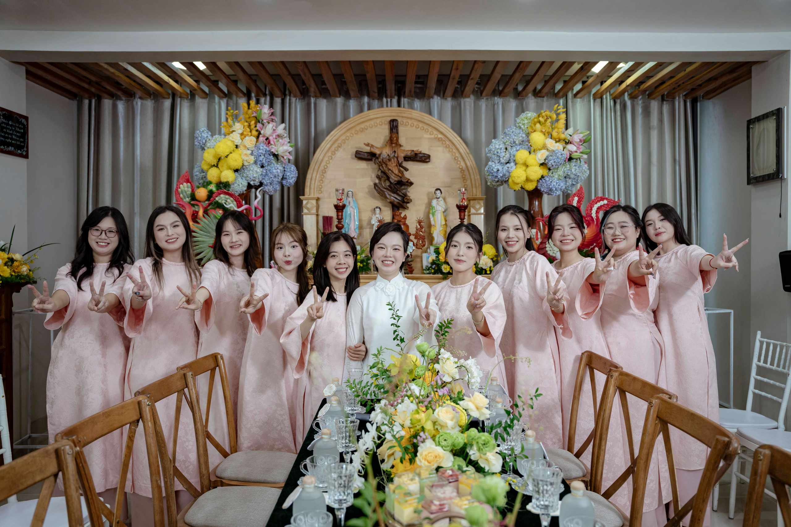 JOE & MIA. WEDDING PHOTOGRAPHER IN VIETNAM