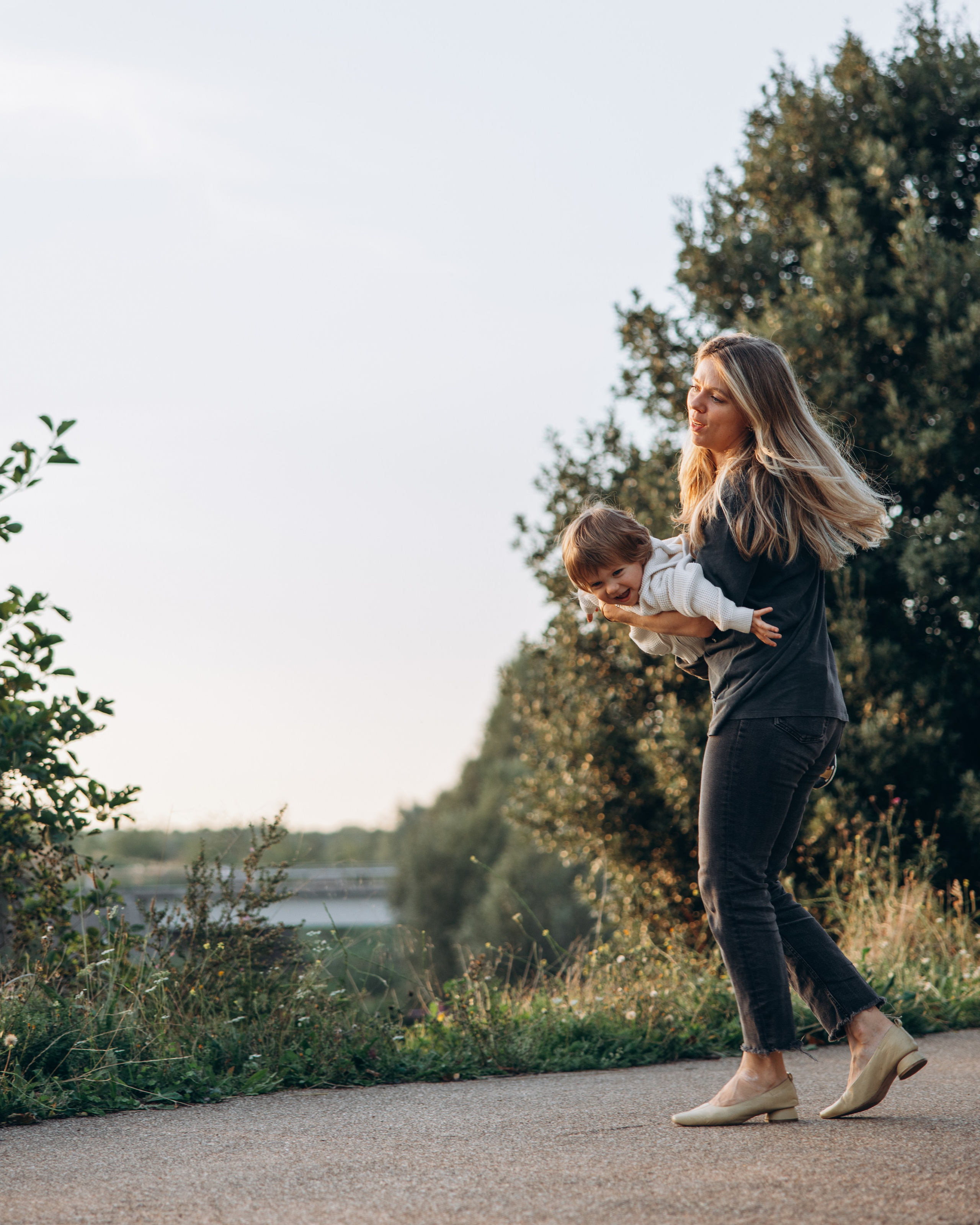Maksim with parents (Queen Elizabeth Olympic park). Anastasia Klink, Photographer in London