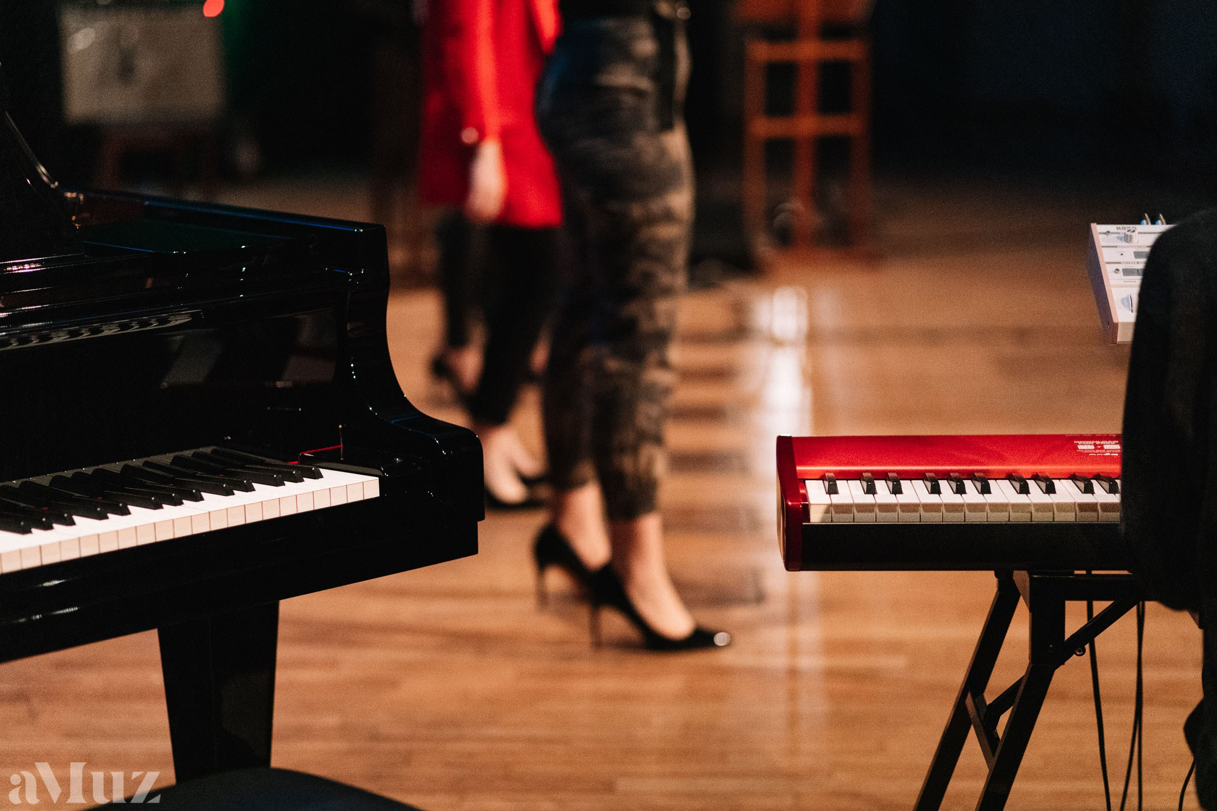 Jazz Zaśpiewam. Fotograf Ślubny Warszawa - Sesje Biznesowe Rodzinne Eventy