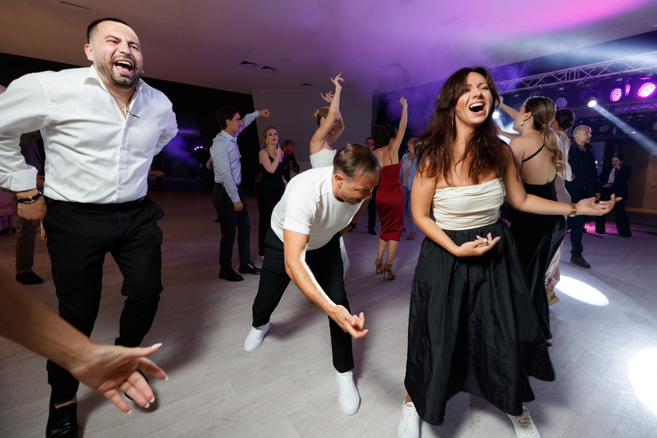 Liveriu & Tatiana | Fotografie de nuntă. Scarlat Photography