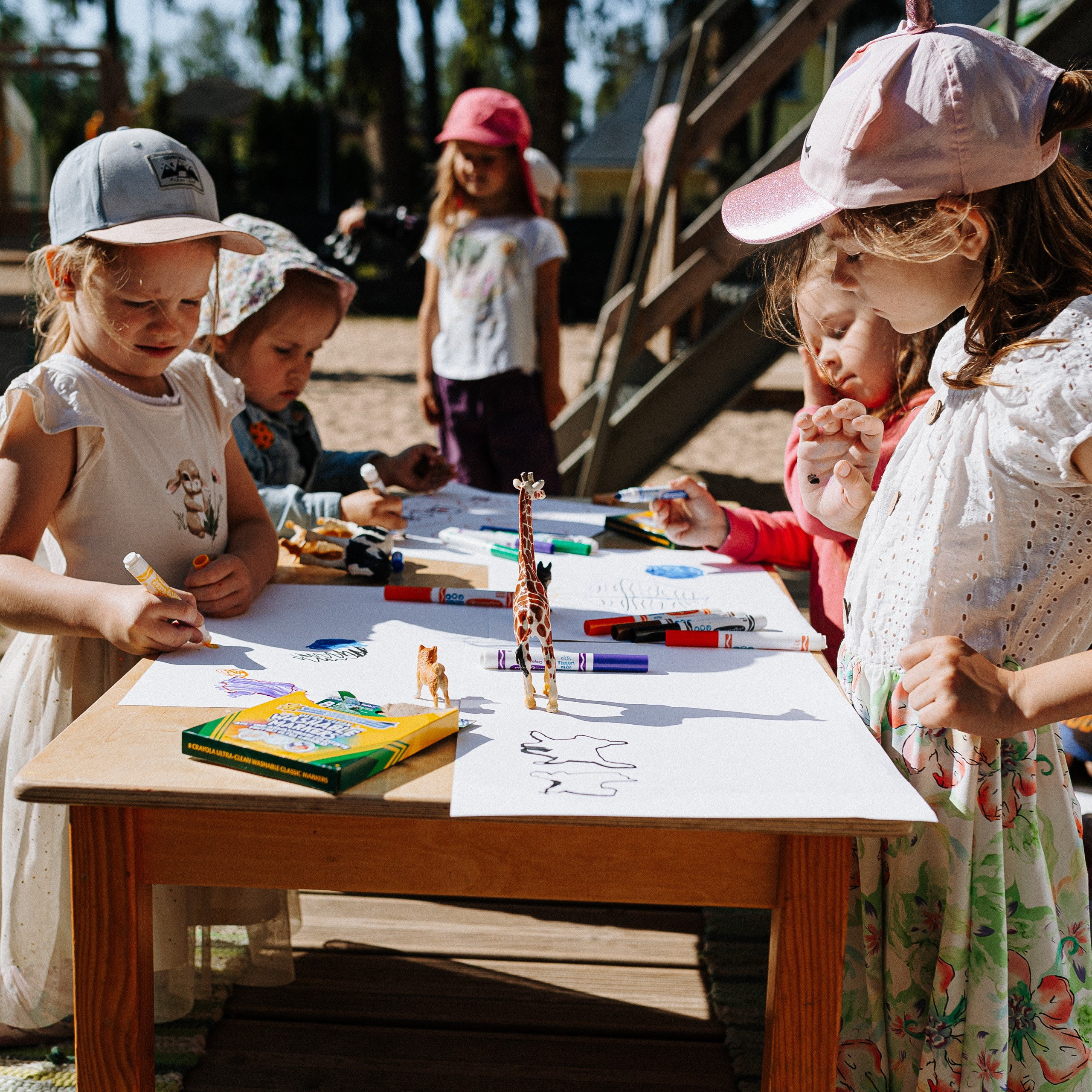 Bērnu krītiņi un flomāsteri Crayola