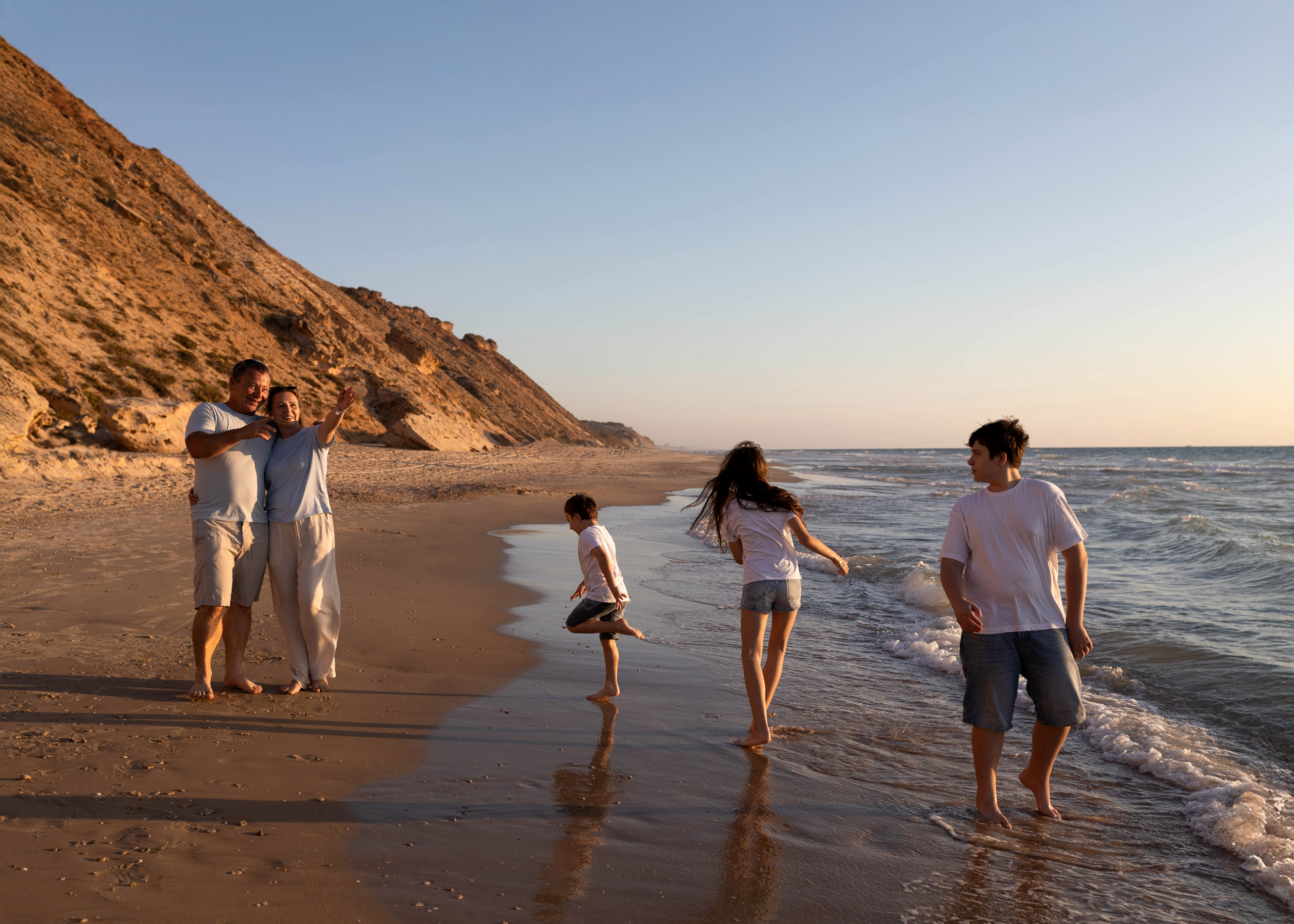 Каталог 16 Семейная. קטרינה שוסטרמן — צלמת ניובורן ומשפחות בישראל