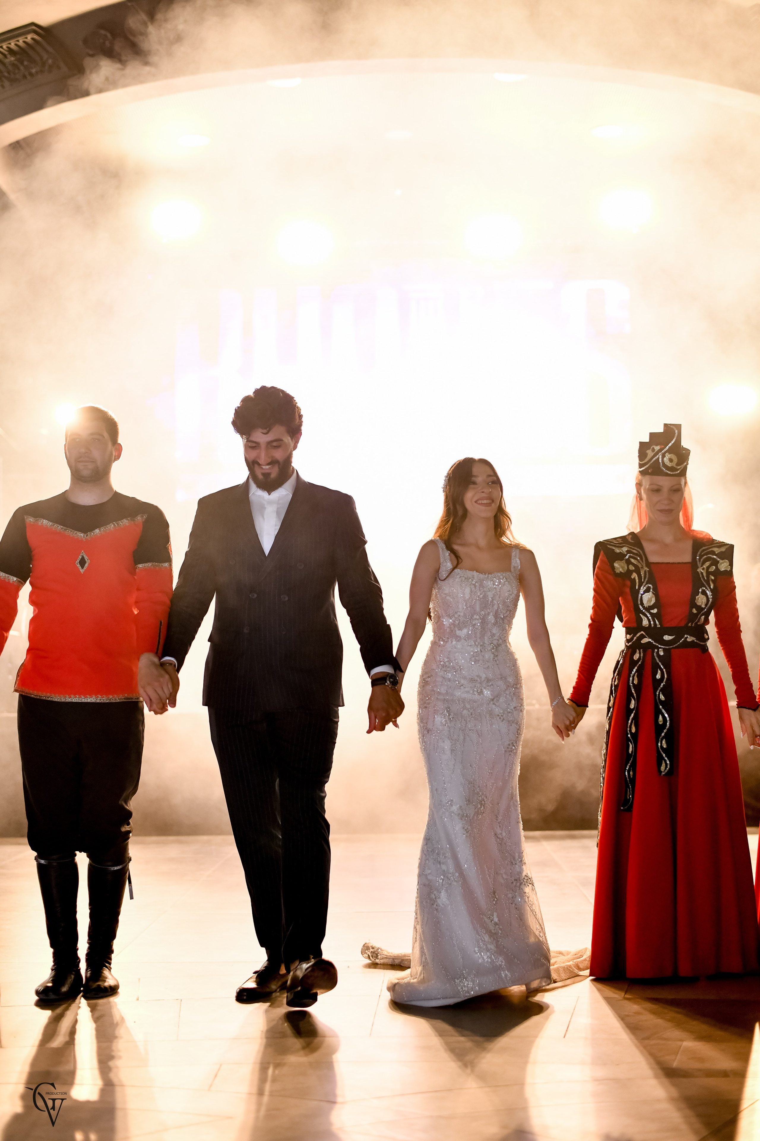 Wedding In Armenia. Wedding photos and video shooting in Armenia and all over the world!!! Photographer in Yerevan