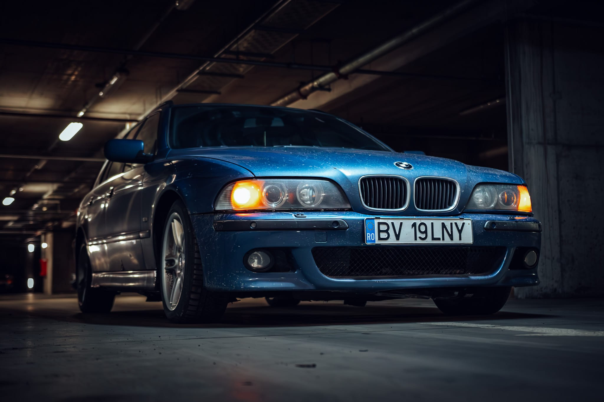 Masini. Ionut Brehuescu — Fotograf