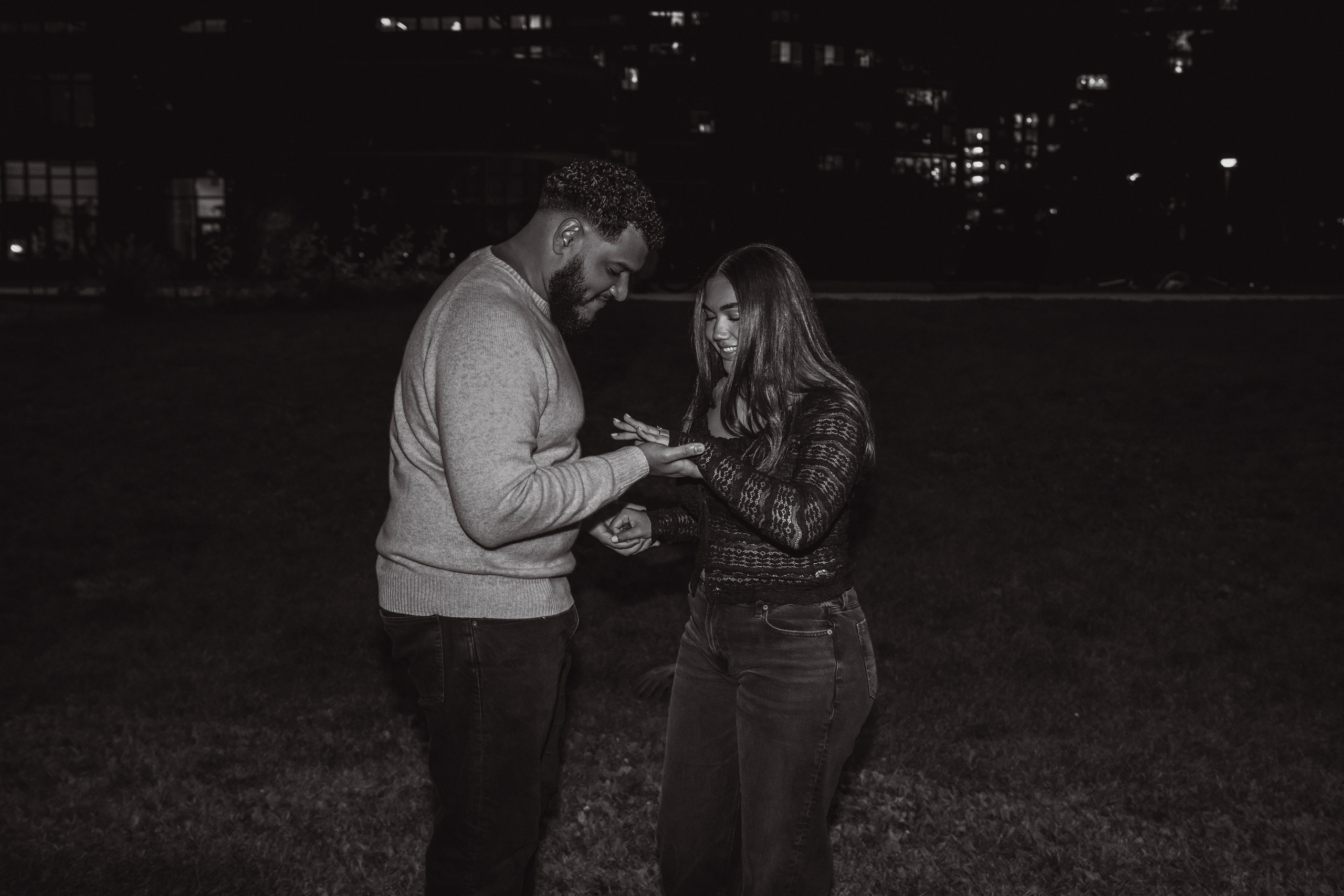 LIC surprise proposal. New York + travel photographer