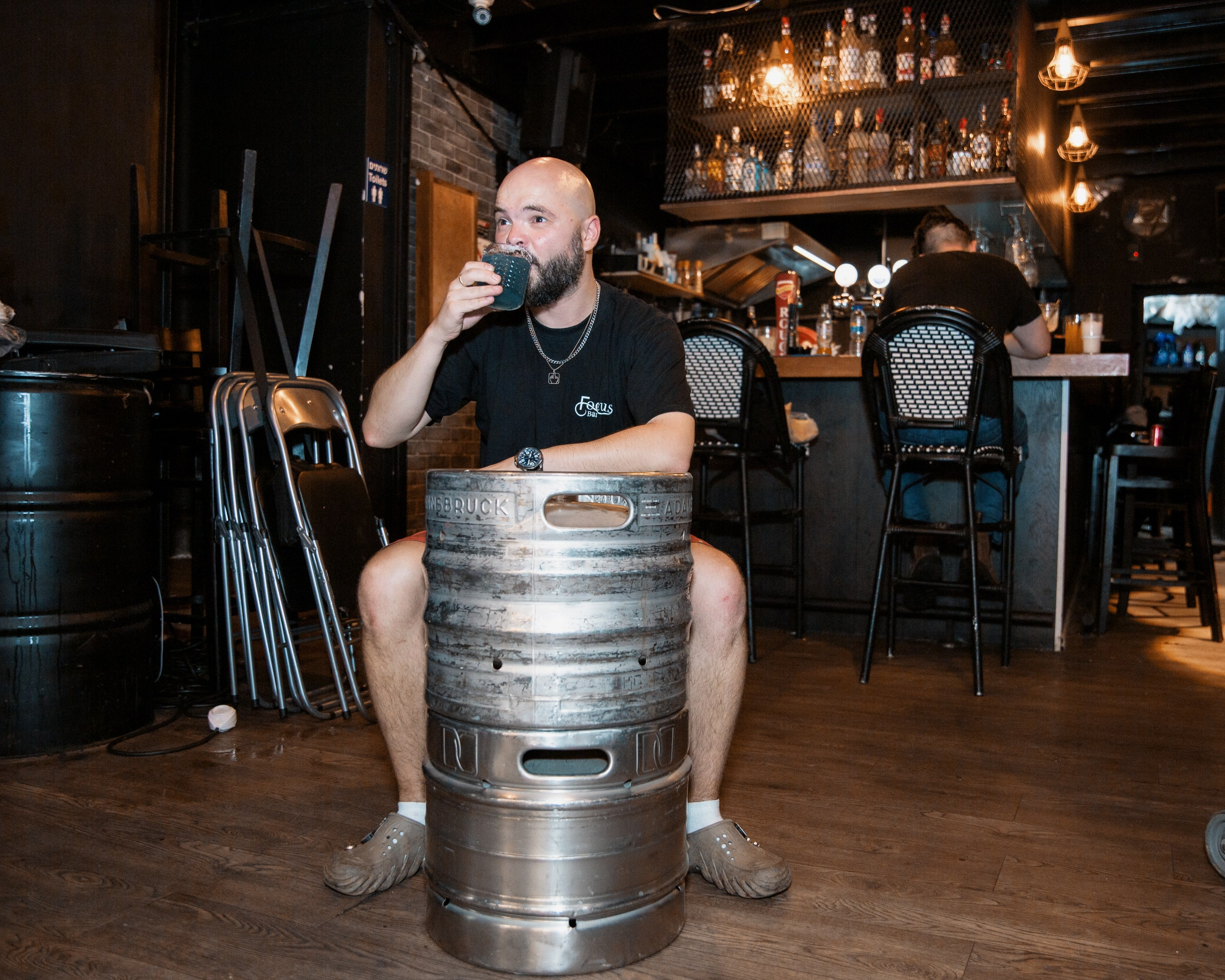 Контентная съемка для бара Focus. Портретный и репортажный фотограф в Израиле Рома Бирман