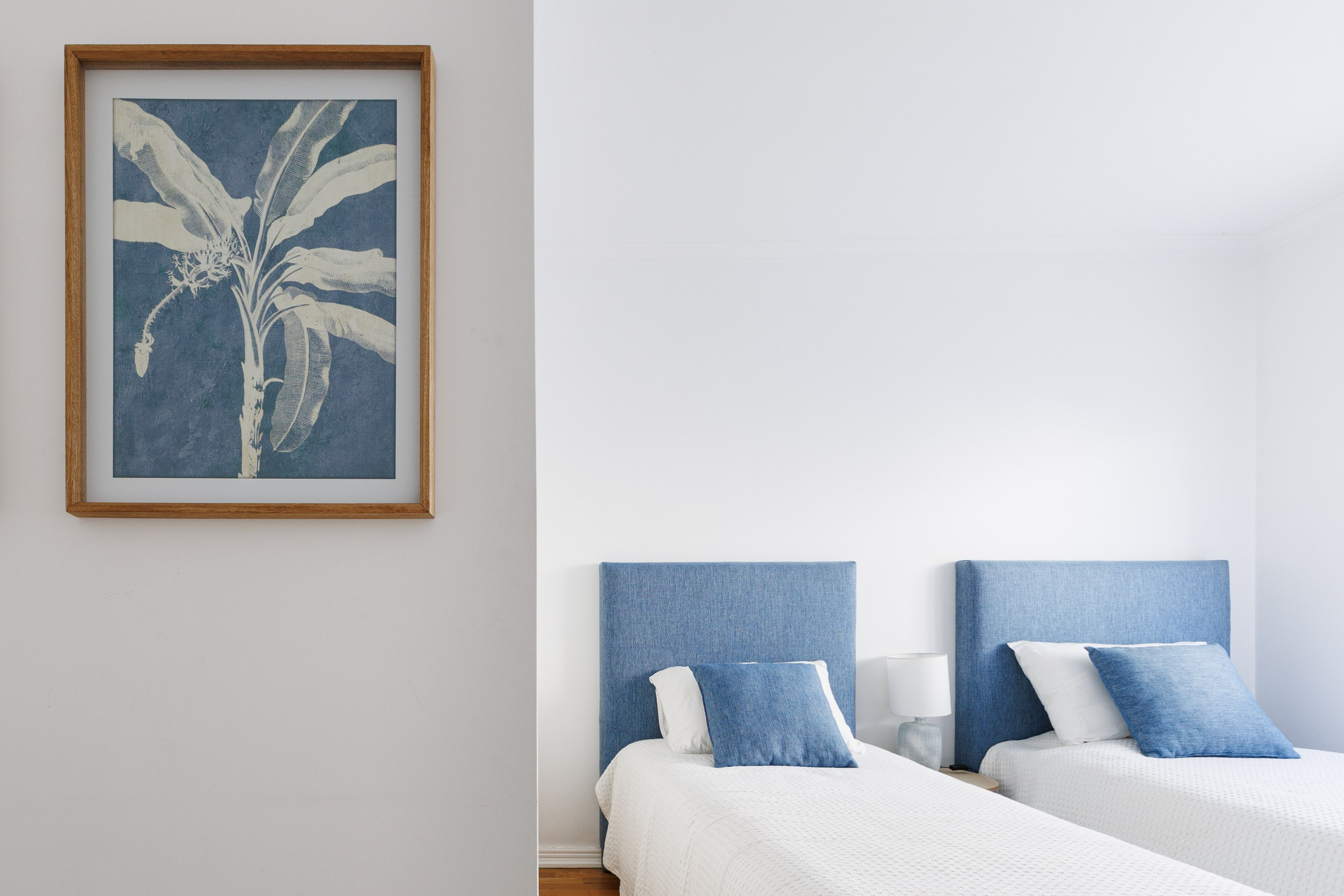 Photographer in Lisbon Elena Lialina