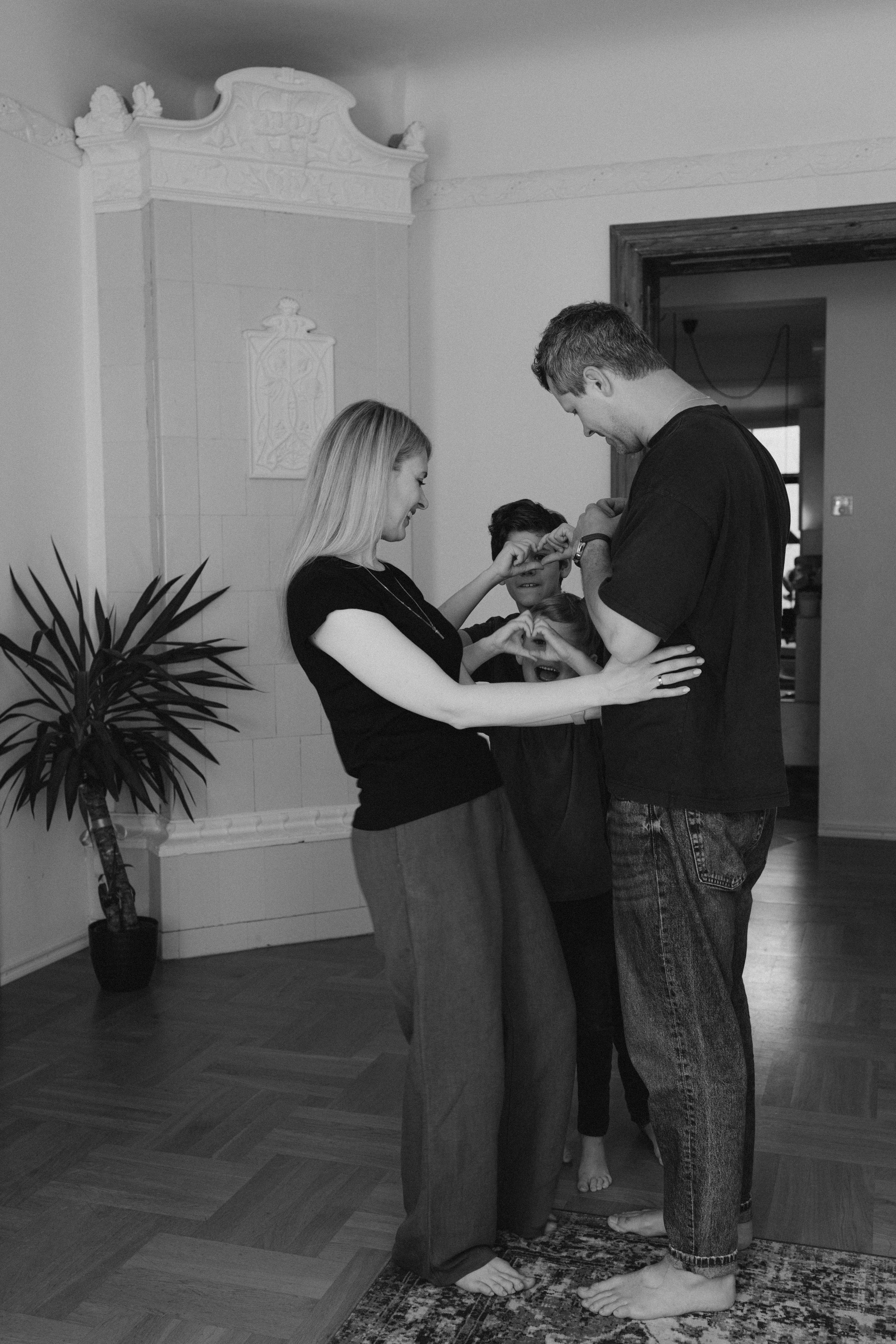 LAURAS ģimene. GALVENĀ