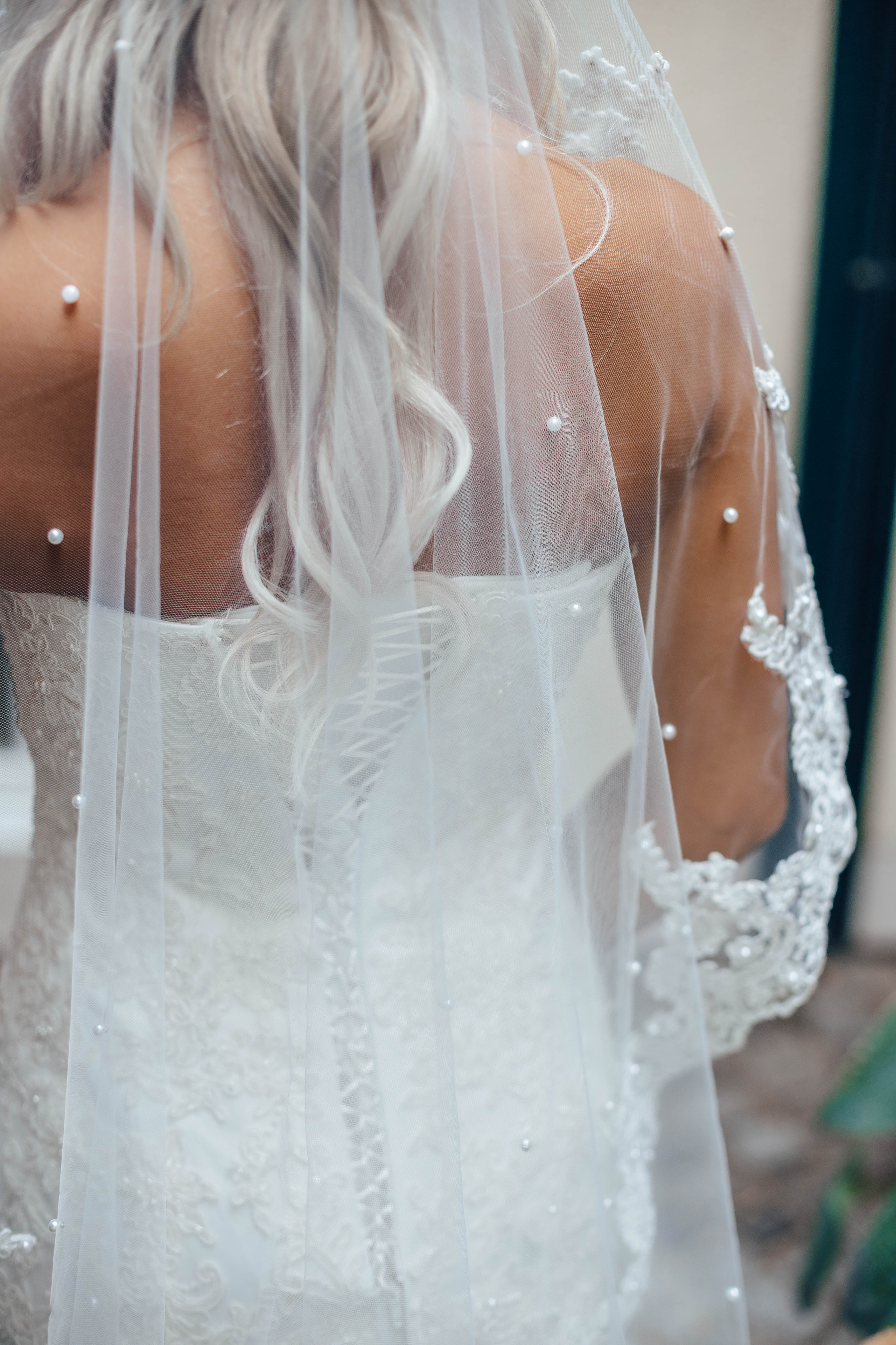 Dimeras Brautmode. Natalia Belov Familien - und Hochzeitsfotografin