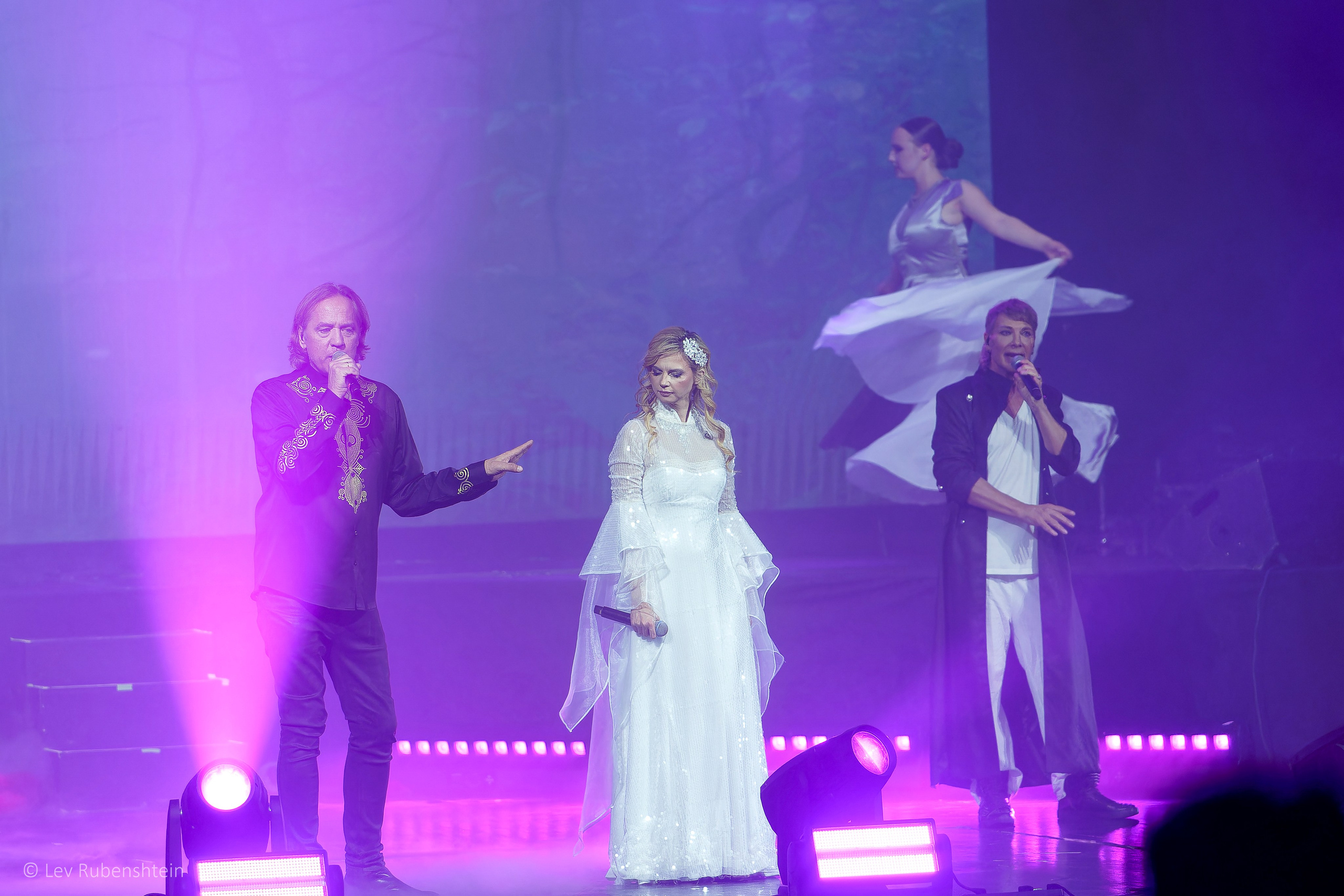 Original Enigma Voices 12.11.2025. Concert and Event photographer in Belgrade, Serbia