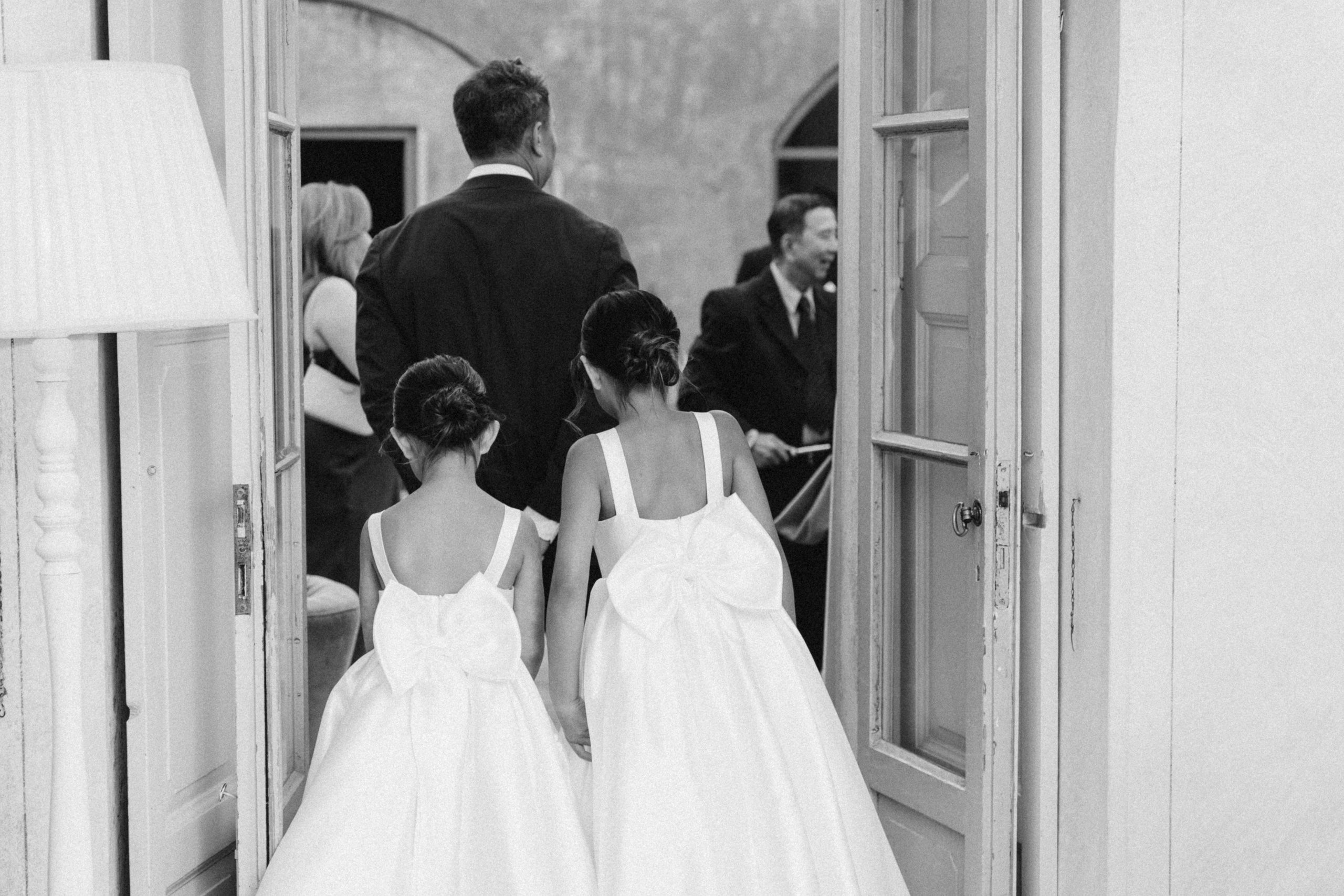 BEATRICE AND RAFAELE_LAKE COMO_Villa Regina Teodolinda. PHOTOGRAPHER IN ITALY