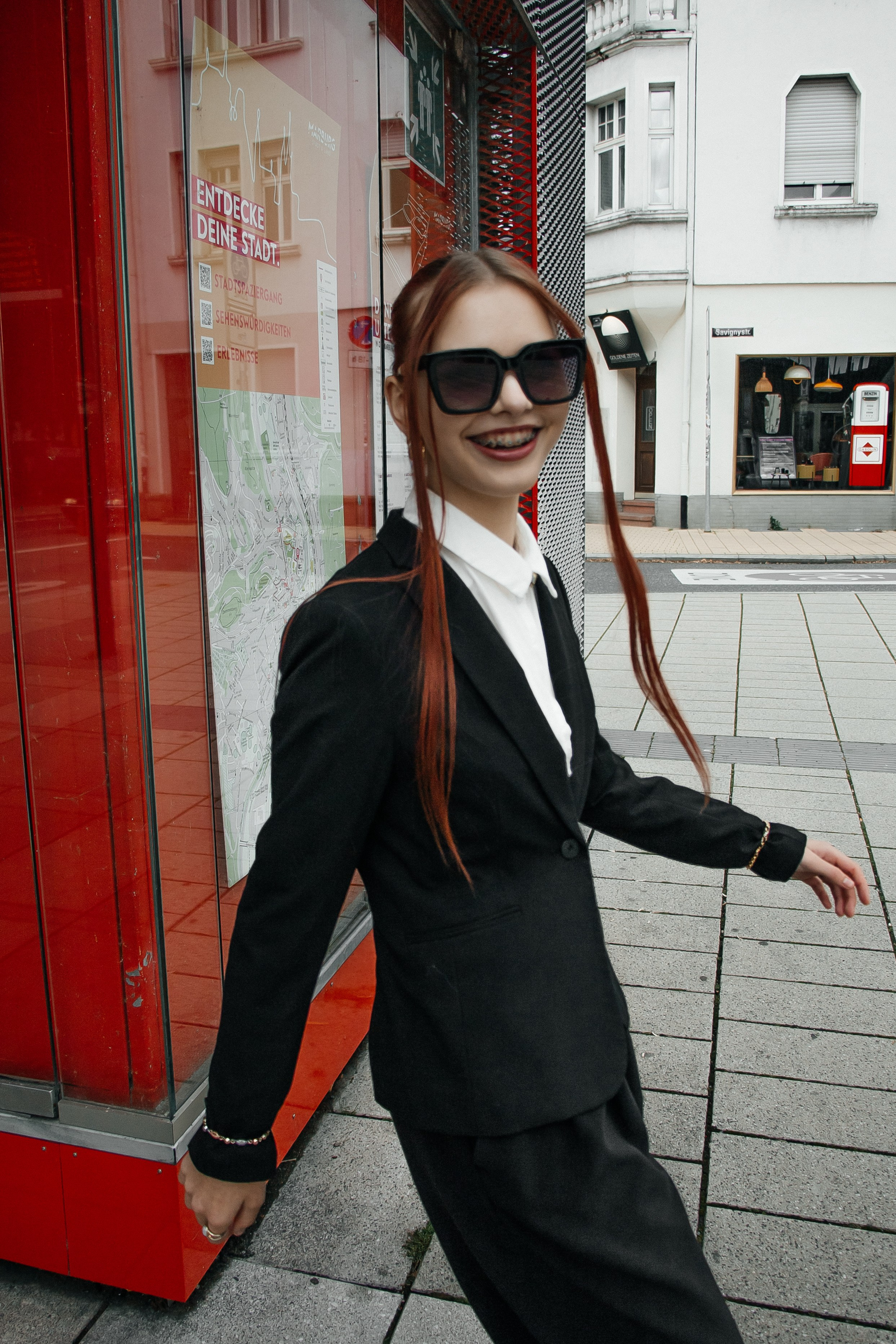 Red girl. PHOTOgrapher Germany MARBURG