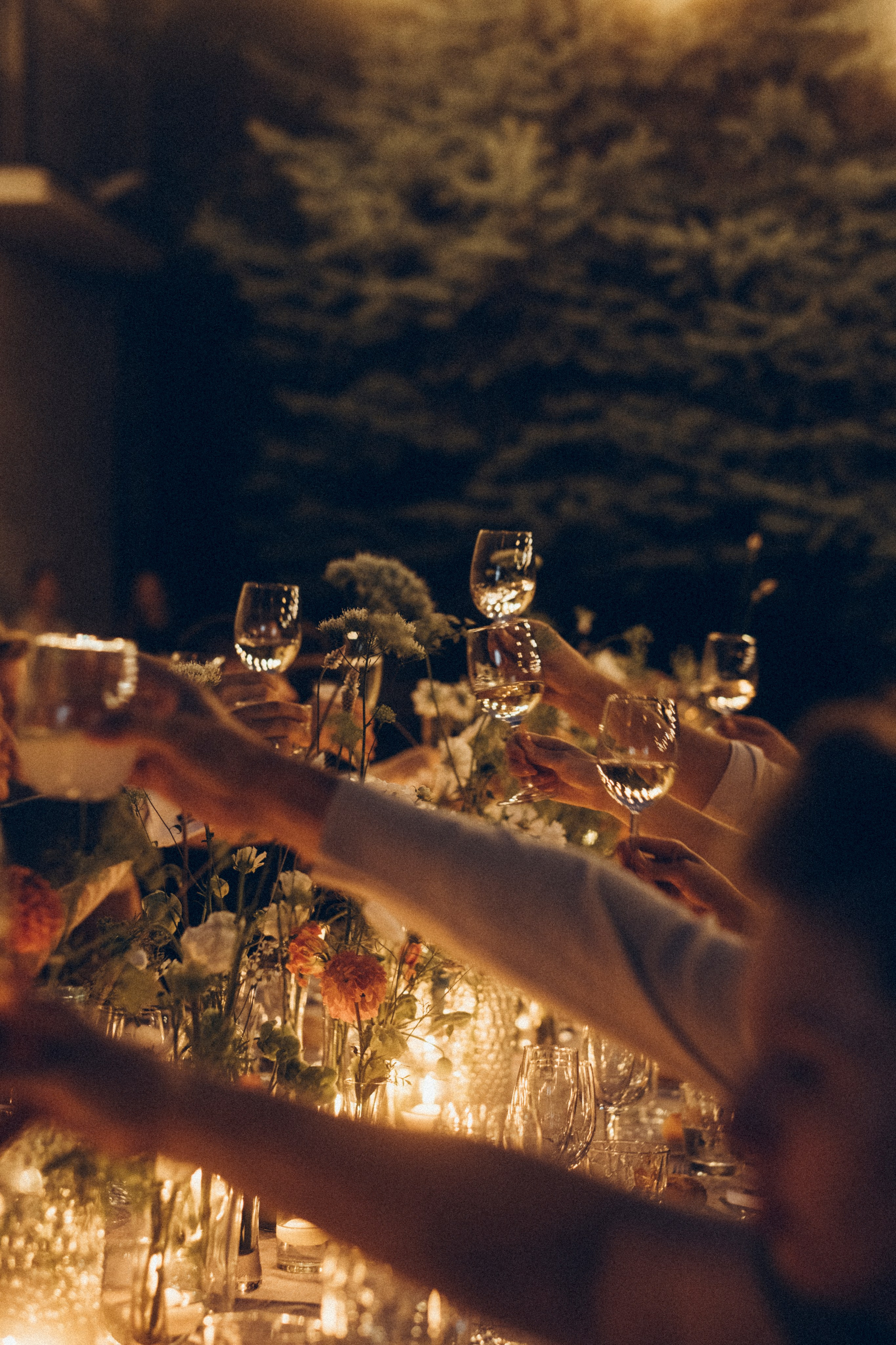 Nadezhda & Dmitry. Masia Mas Coll. Paola wedding photographer / videographer in Barcelona