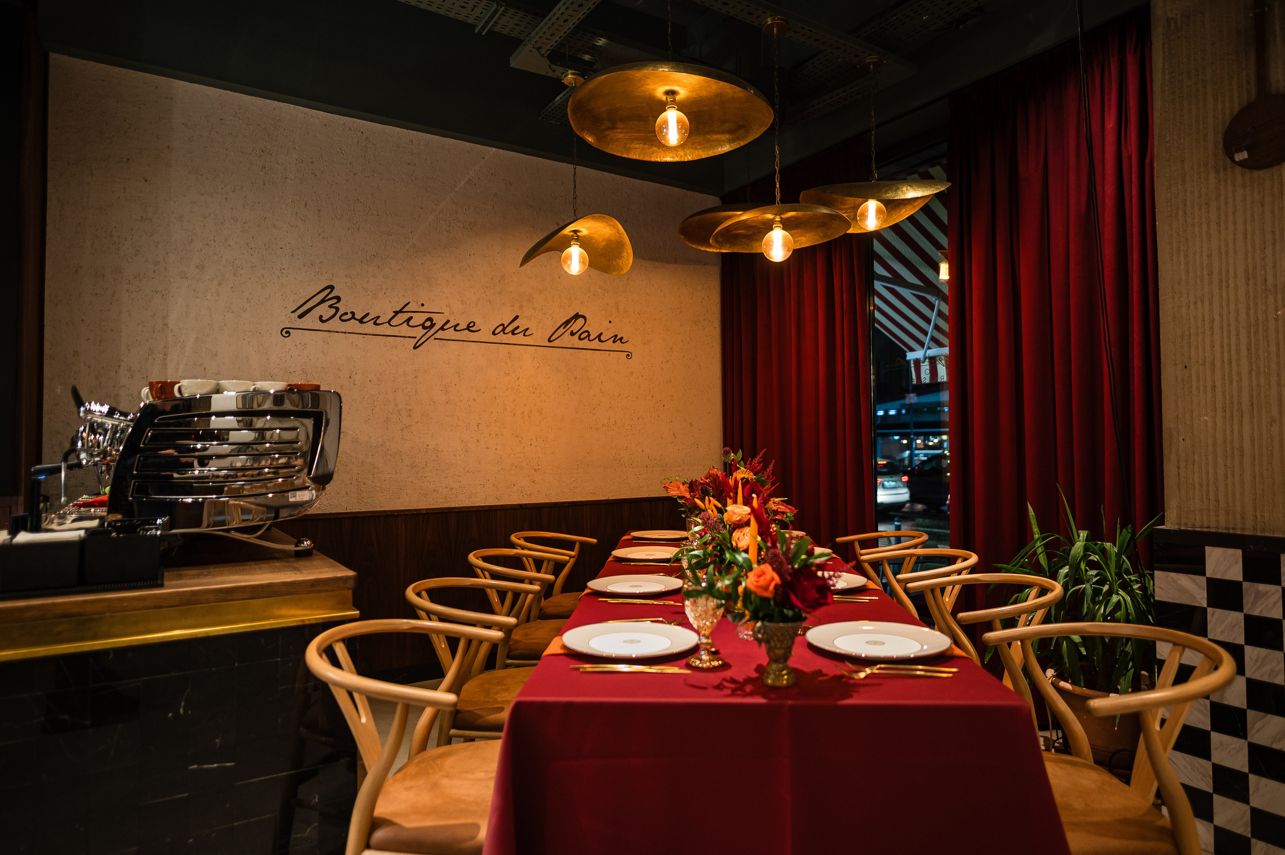 Decor Restaurant. Andrei Samuel – Fotograf București | Evenimente, Studio, Imobiliare, Produs