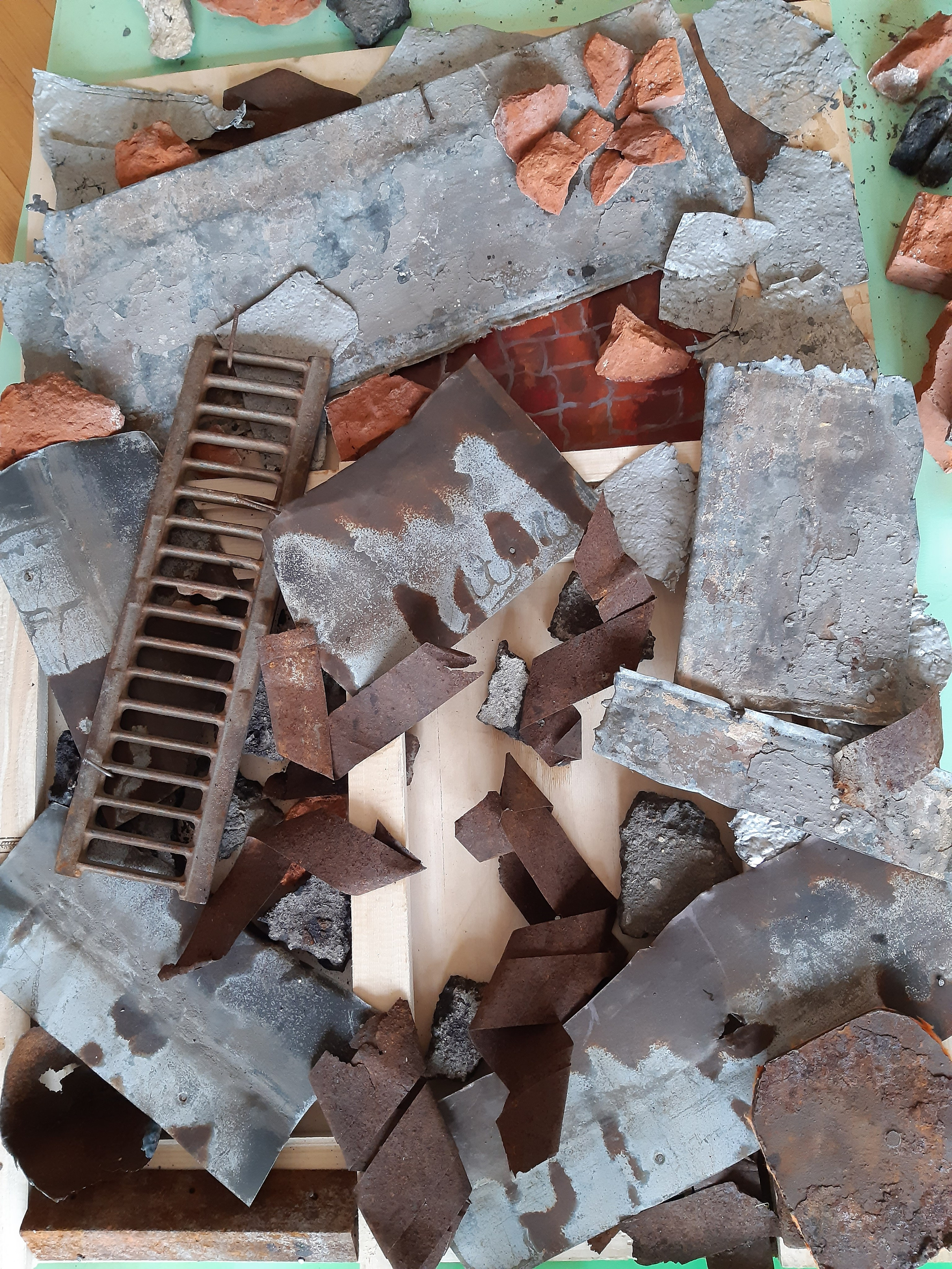 Backstage. Anne-Flore REY, Artist — Painter and Sculptor in TOULOUSE (FR)