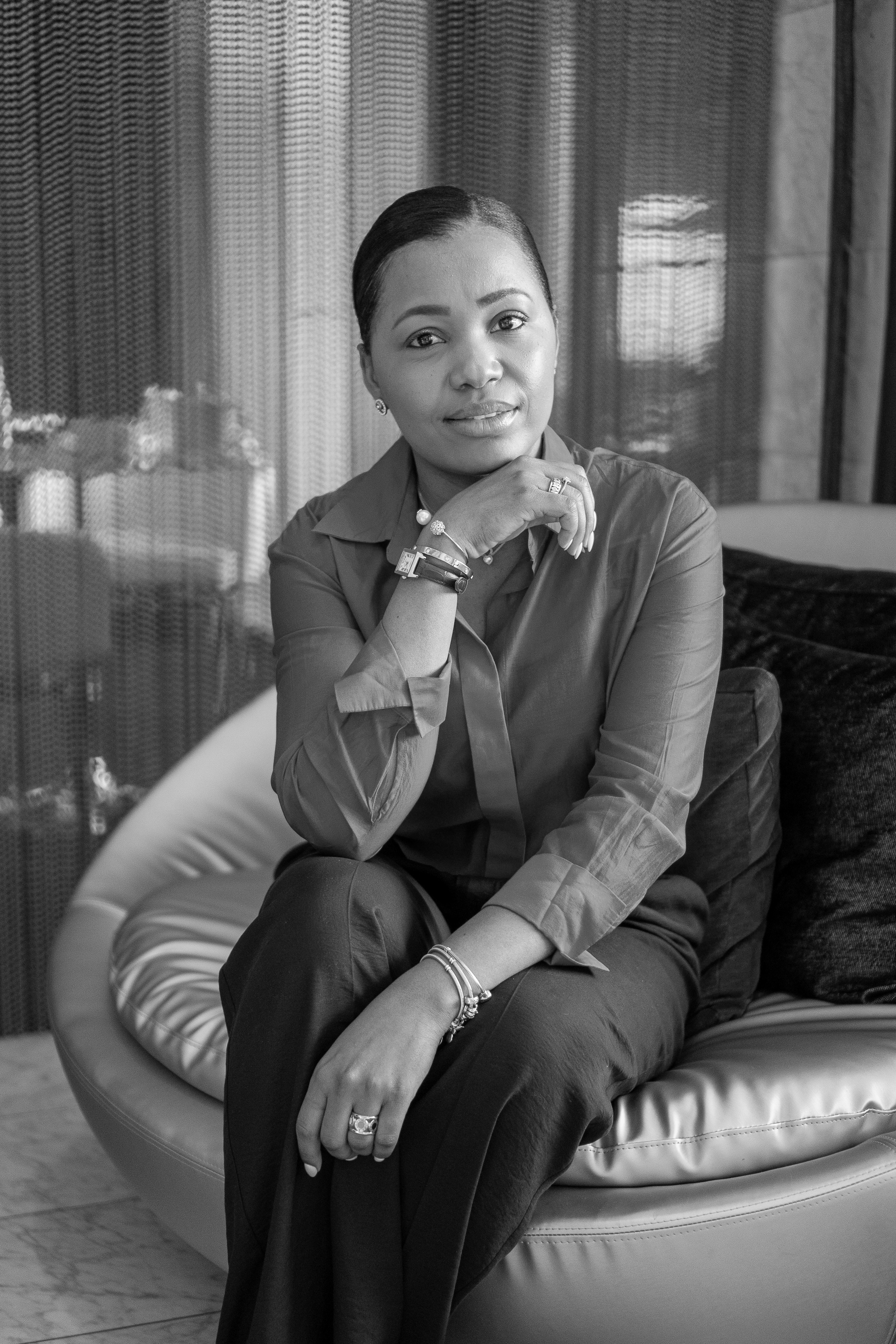 Raquel Ribeiro. Frames by Giovani Braga