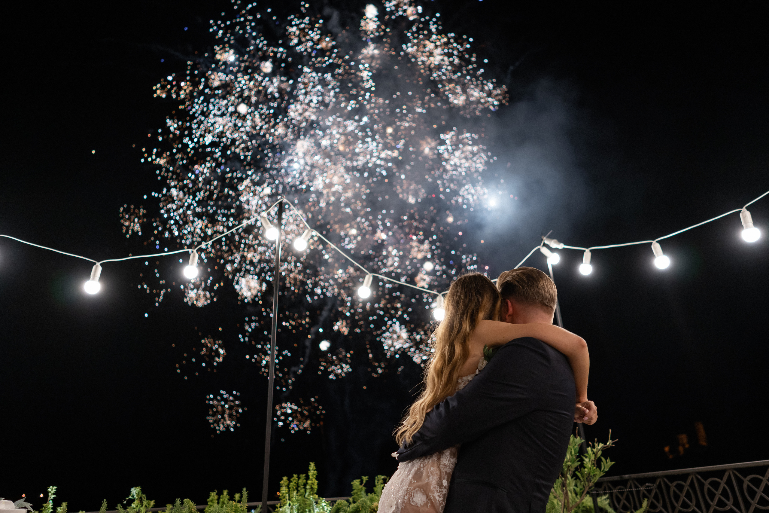 Свадьба в Черногории — Отель Caza Del Mare и фейерверк у моря