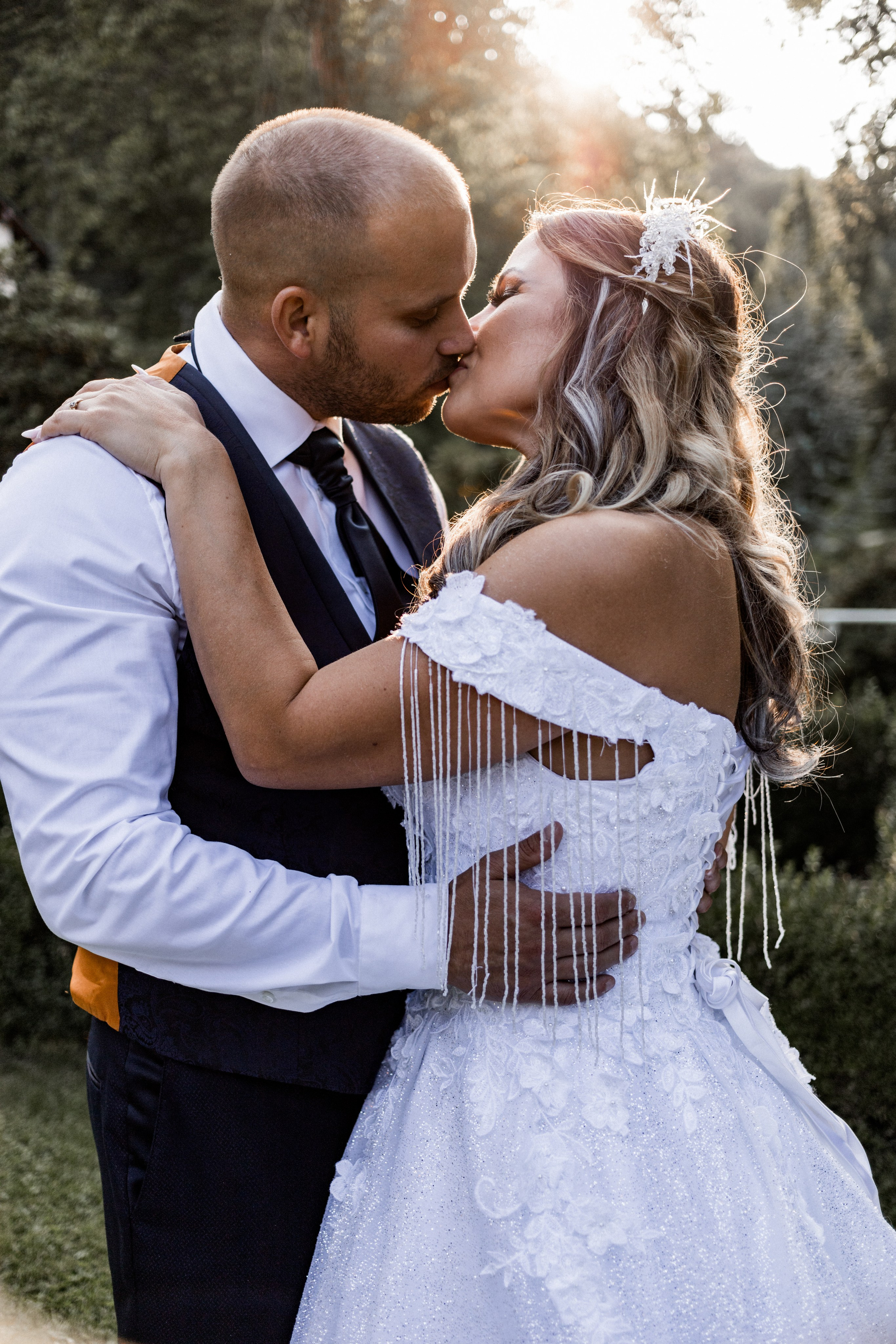 Pavel & Yveta. Svatební fotograf a kameraman v Česku a po celé Evropě — Teplice, Ústí nad Labem, Praha, Drážďany