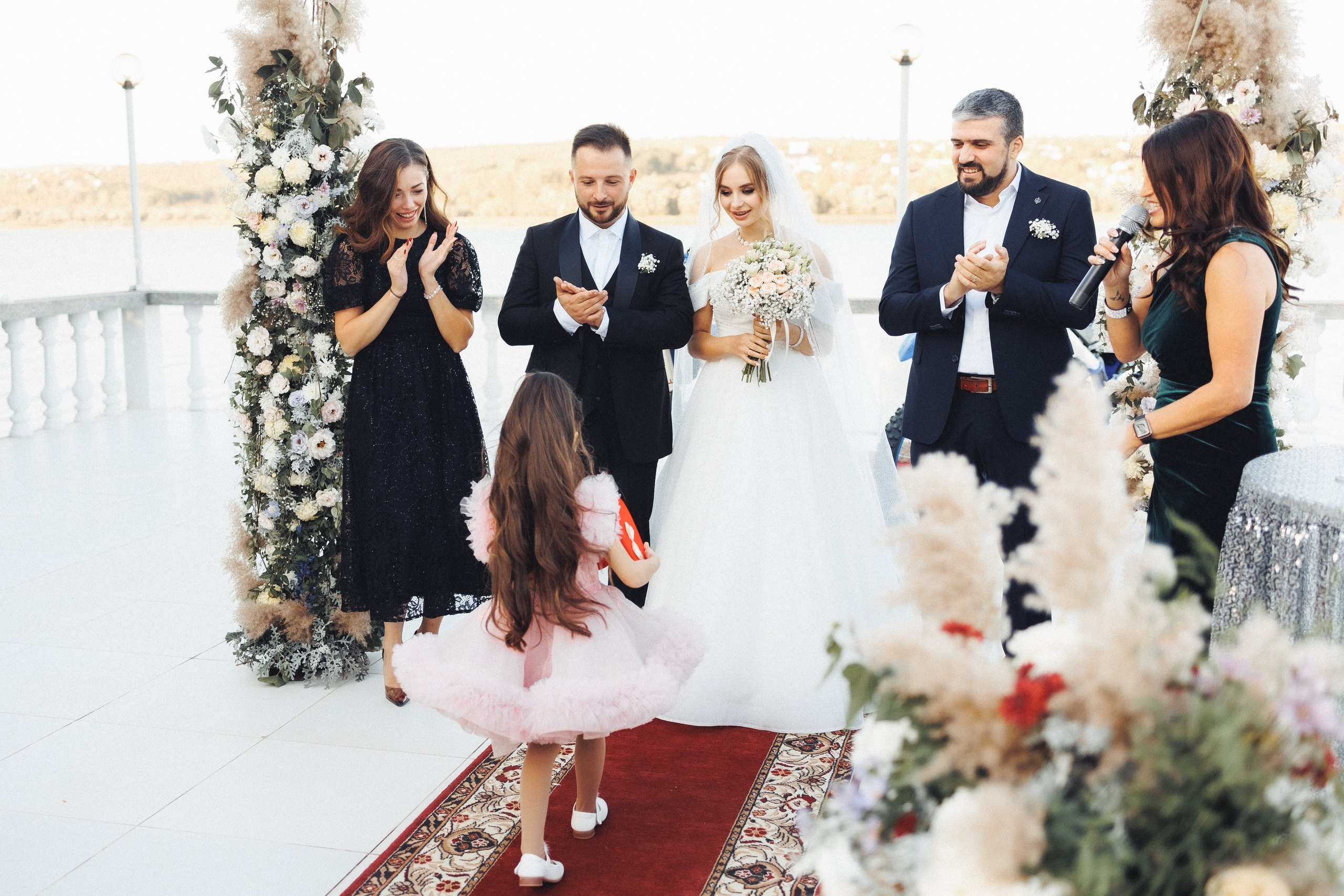 X & S. Fotograful evenimentului tău