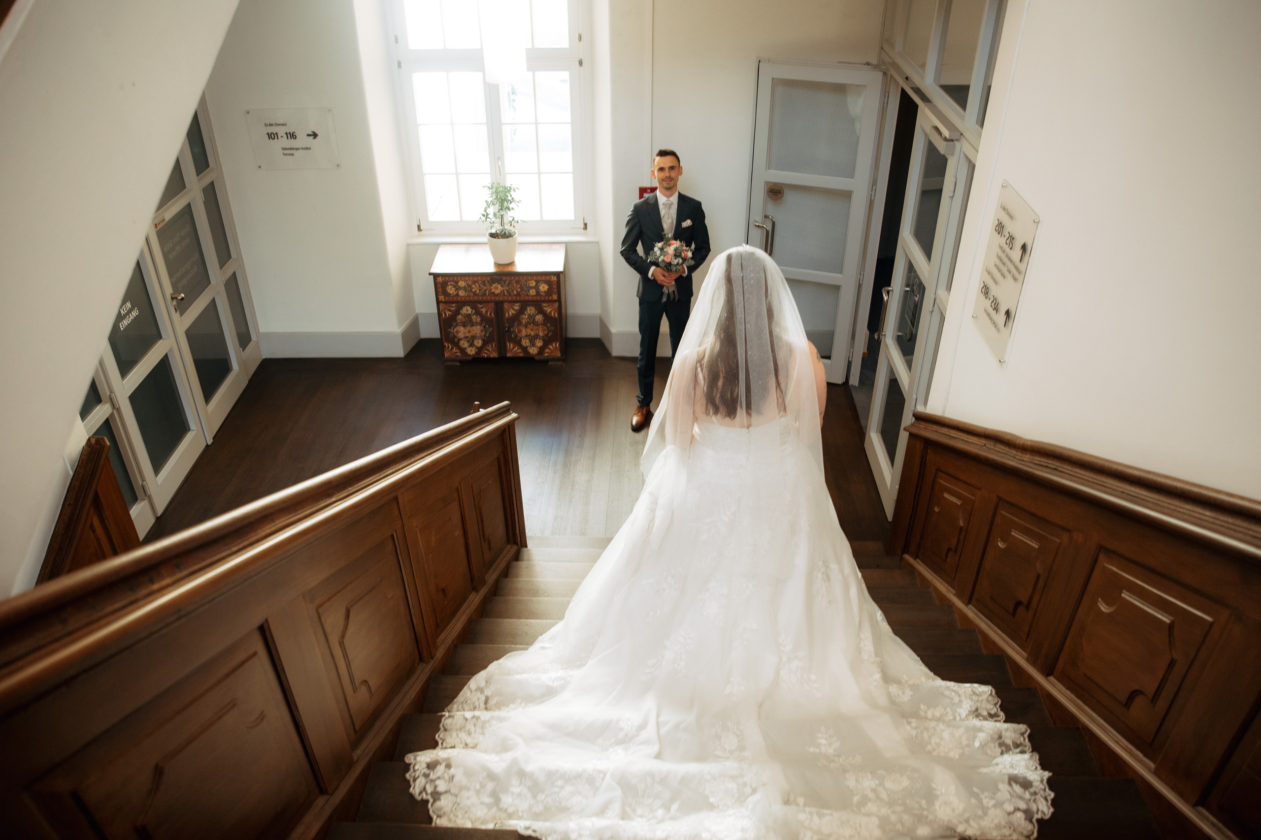Hochzeit im Schloss Horneck. Fotograf für Hochzeits- und Familienfotos in Buchen (Odenwald) Mosbach