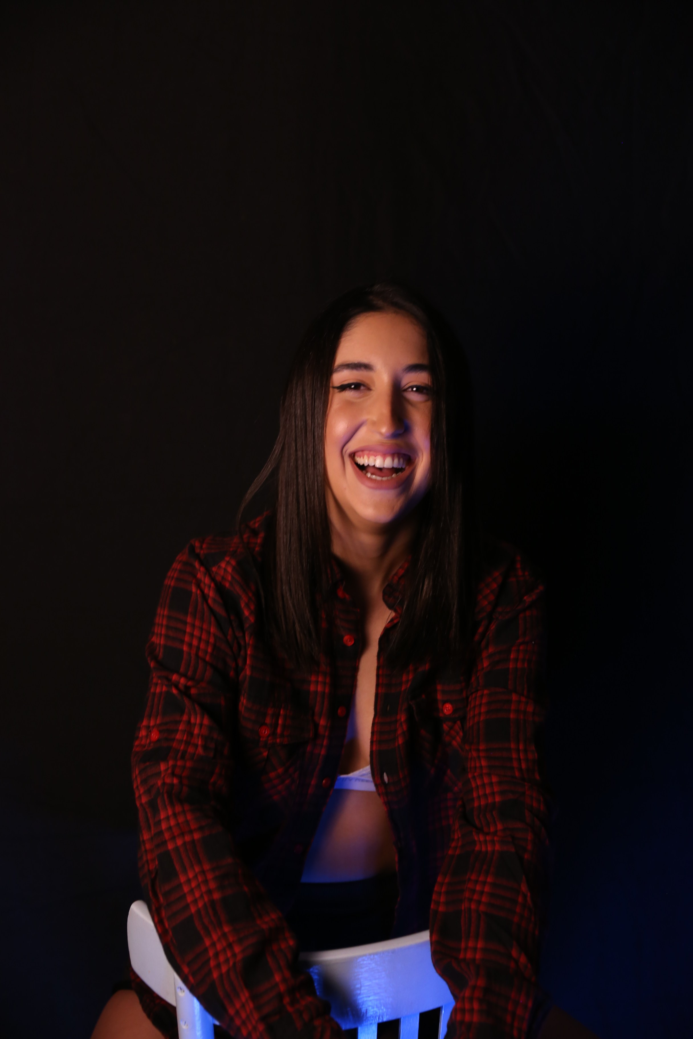 צילומי סטודיו ודוגמנות. יותם שחר צילום ועריכה