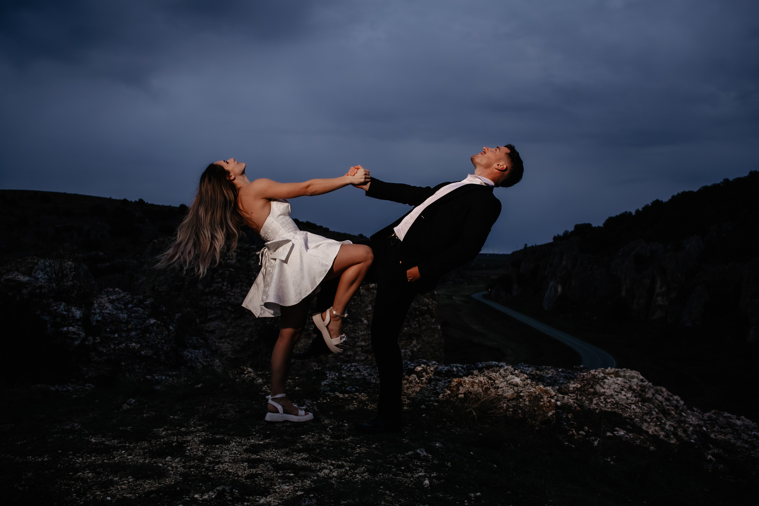 ANDREEA & RAZVAN - SAVE THE DATE. Fotograf Nuntă | Lucian Murgeanu - Fotograf Profesionist Evenimente