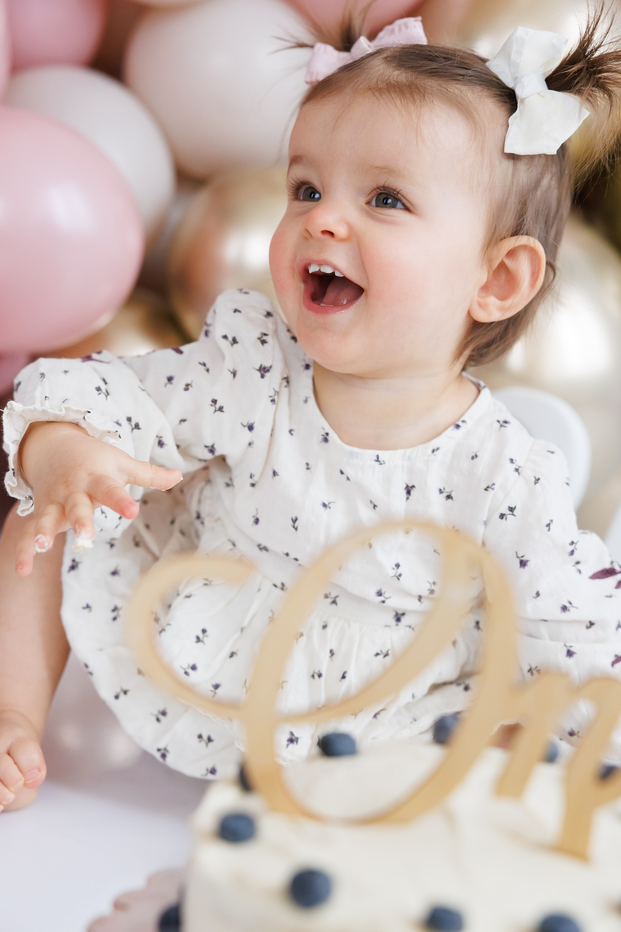 Smash cake. Фотограф Ирина Йотова