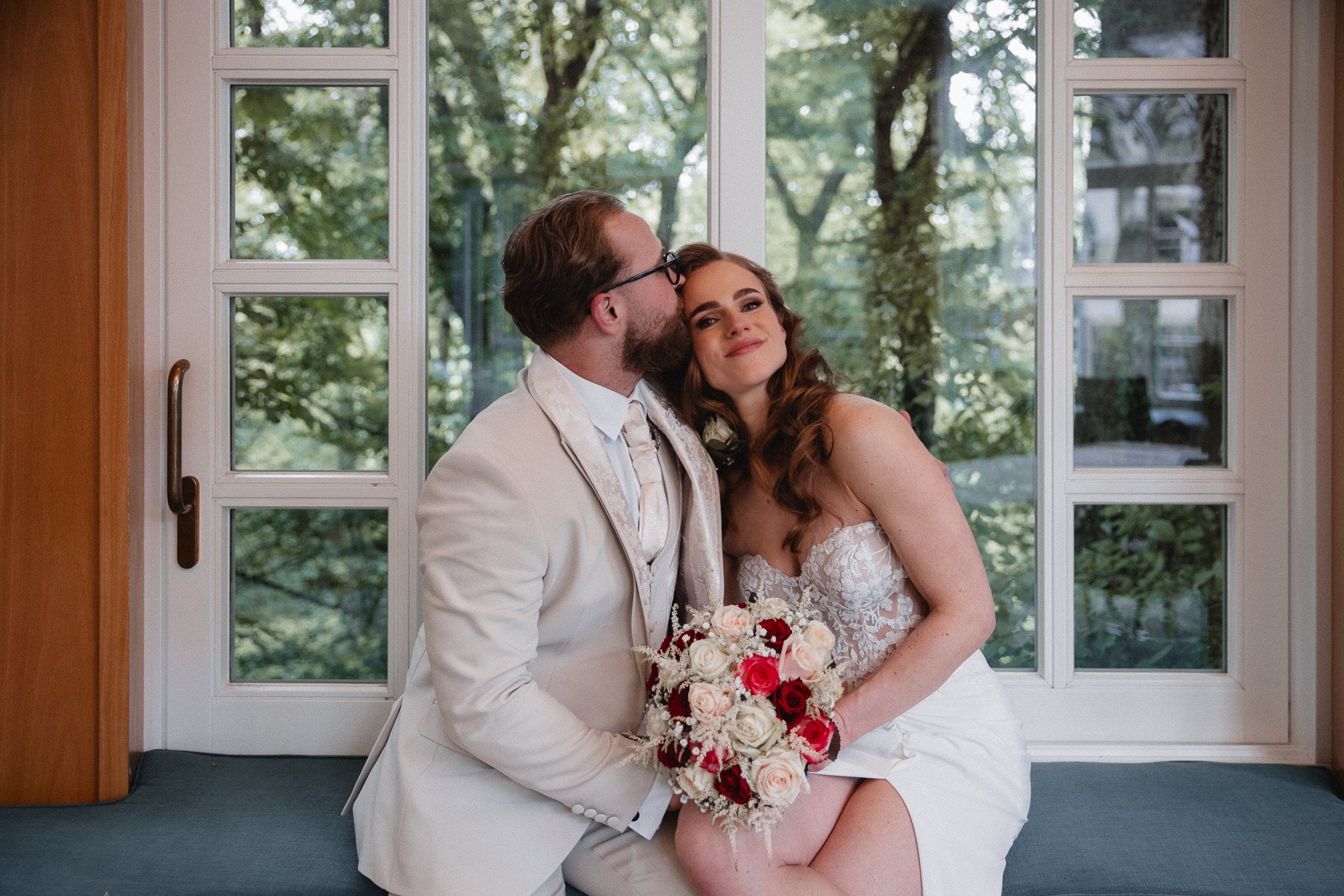 PEGGY & DENNIS | FLETCHER WALDHOTEL NORDRHEIN-WESTFALEN. Photographer in Bochum Dolia Halyna