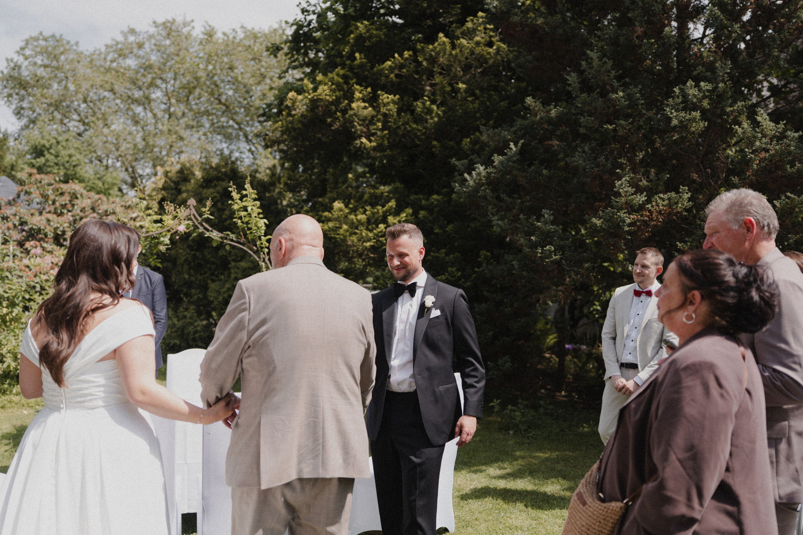 Jessica & Felix I Gesellschaft Harmonie Bochum. Hochzeitsfotografin Bochum | Halyna Reiche Fotografie NRW