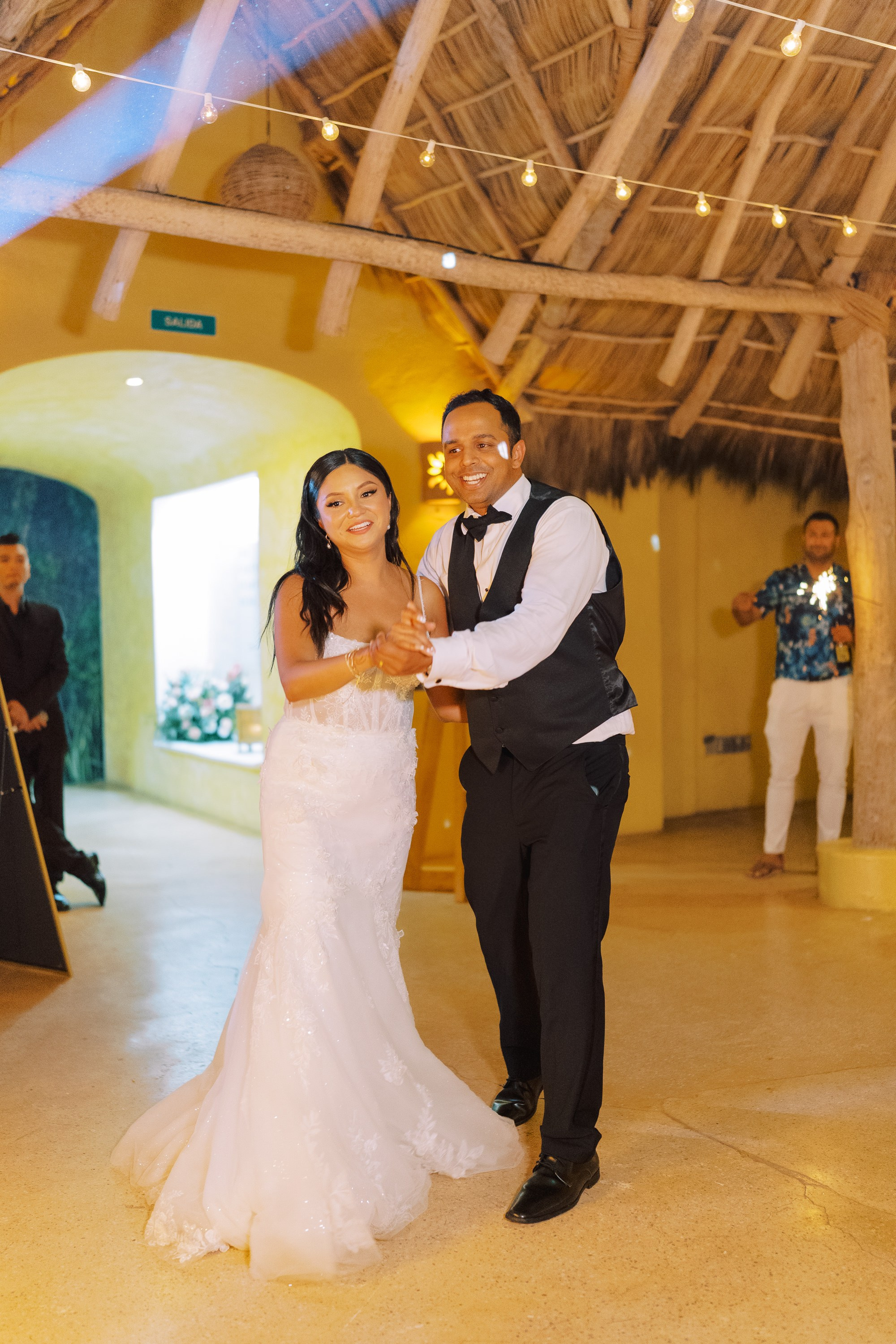 Jannet & Shan wedding in Sayulita church. Sayulita Wedding Photographer, Puerto Vallarta, Cabo